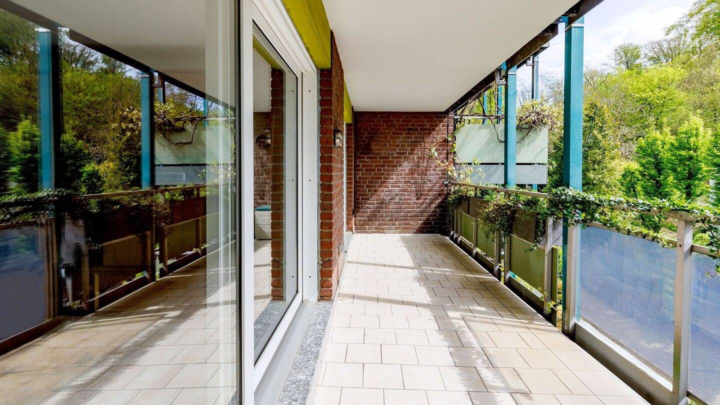 Außergewöhnliche 2-Balkon-Wohnung in Ludenberg/ Gerresheim! Circa 91 qm Wohnfreude!, 40625 Düsseldorf (Gerresheim Ludenberg)