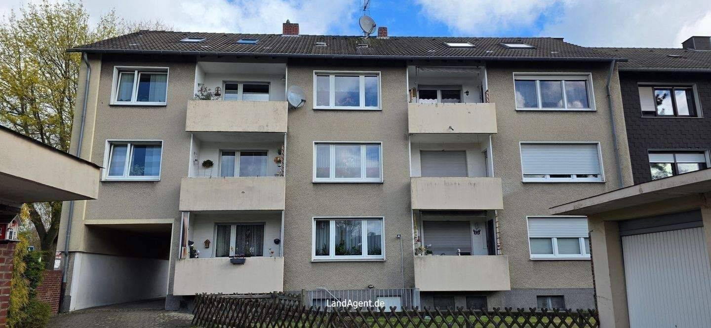 *** 4 Eigentumswohnungen – auch einzeln – inkl. 3 Garagen *** Gepflegtes Mehrfamilienhaus in Castrop-Rauxel Henrichenburg, 44581 Castrop-Rauxel