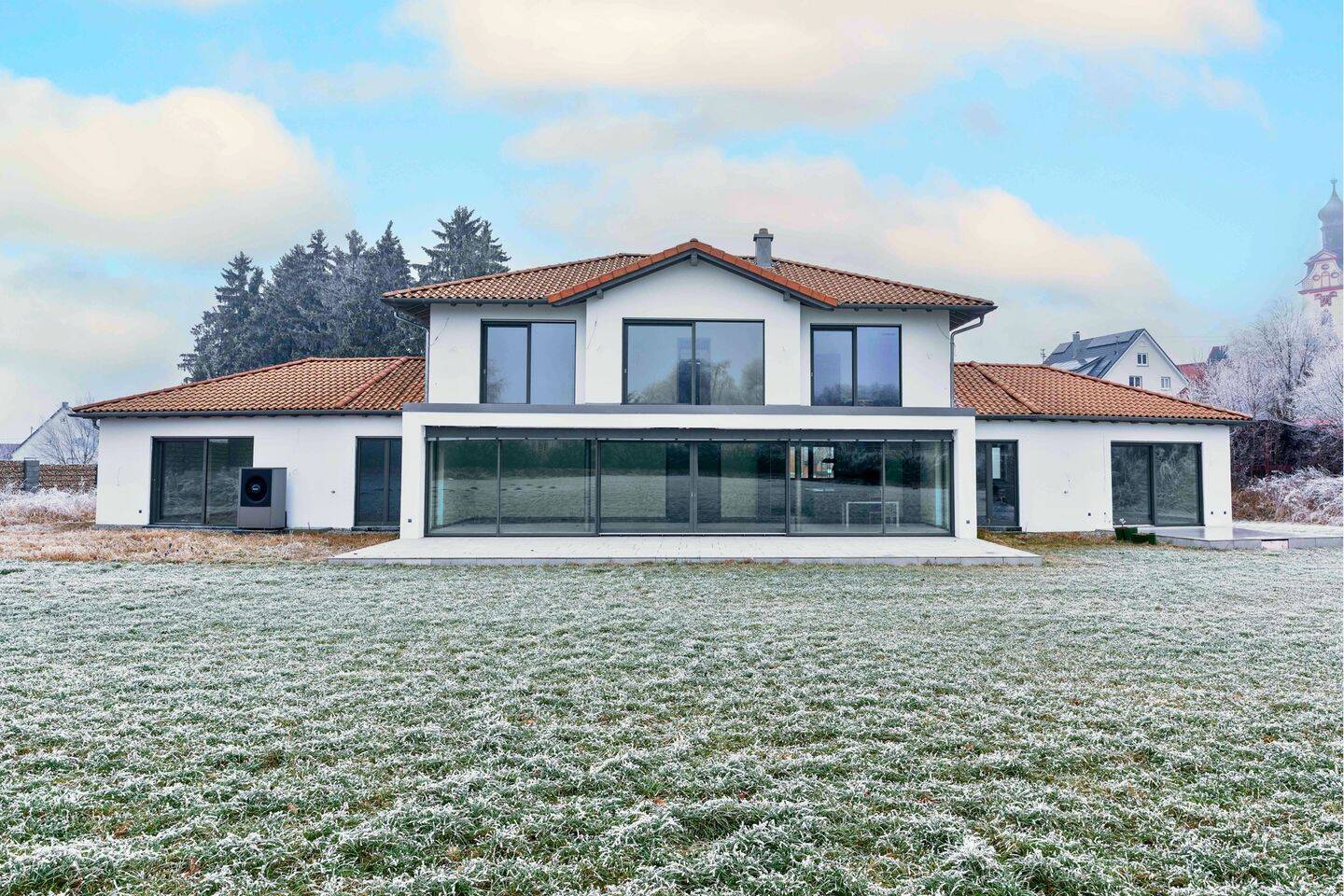 ANKOMMEN UND WOHLFÜHLEN – EINFAMILIENHAUS DER EXTRAKLASSE IN OBERSTADION, 89613 Oberstadion