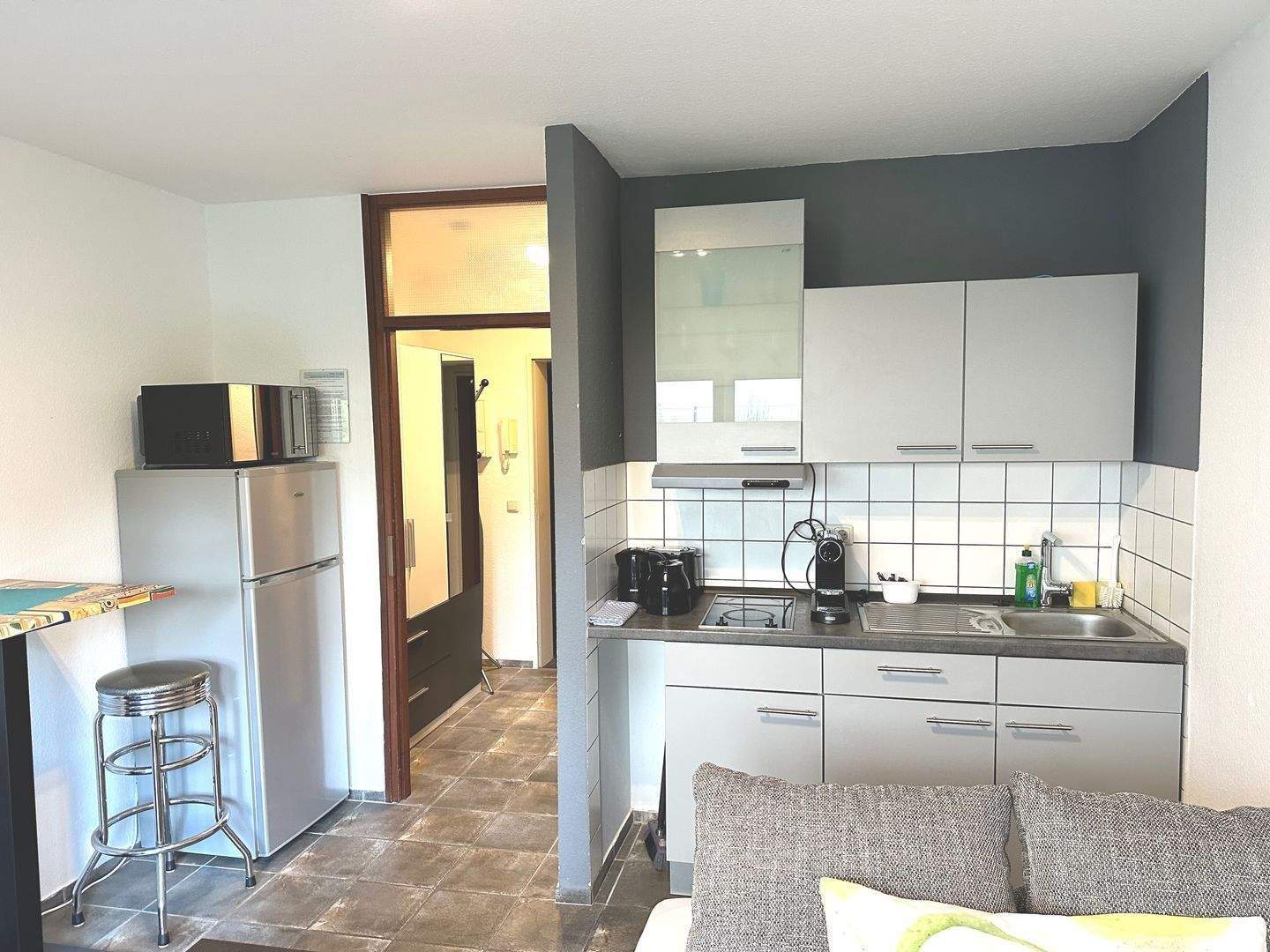 Möbliertes Appartement komplett ausgestattet! Ideale Lage Nähe Uni-/TechnologieZentrum/Indu-Park!, 44388 Dortmund