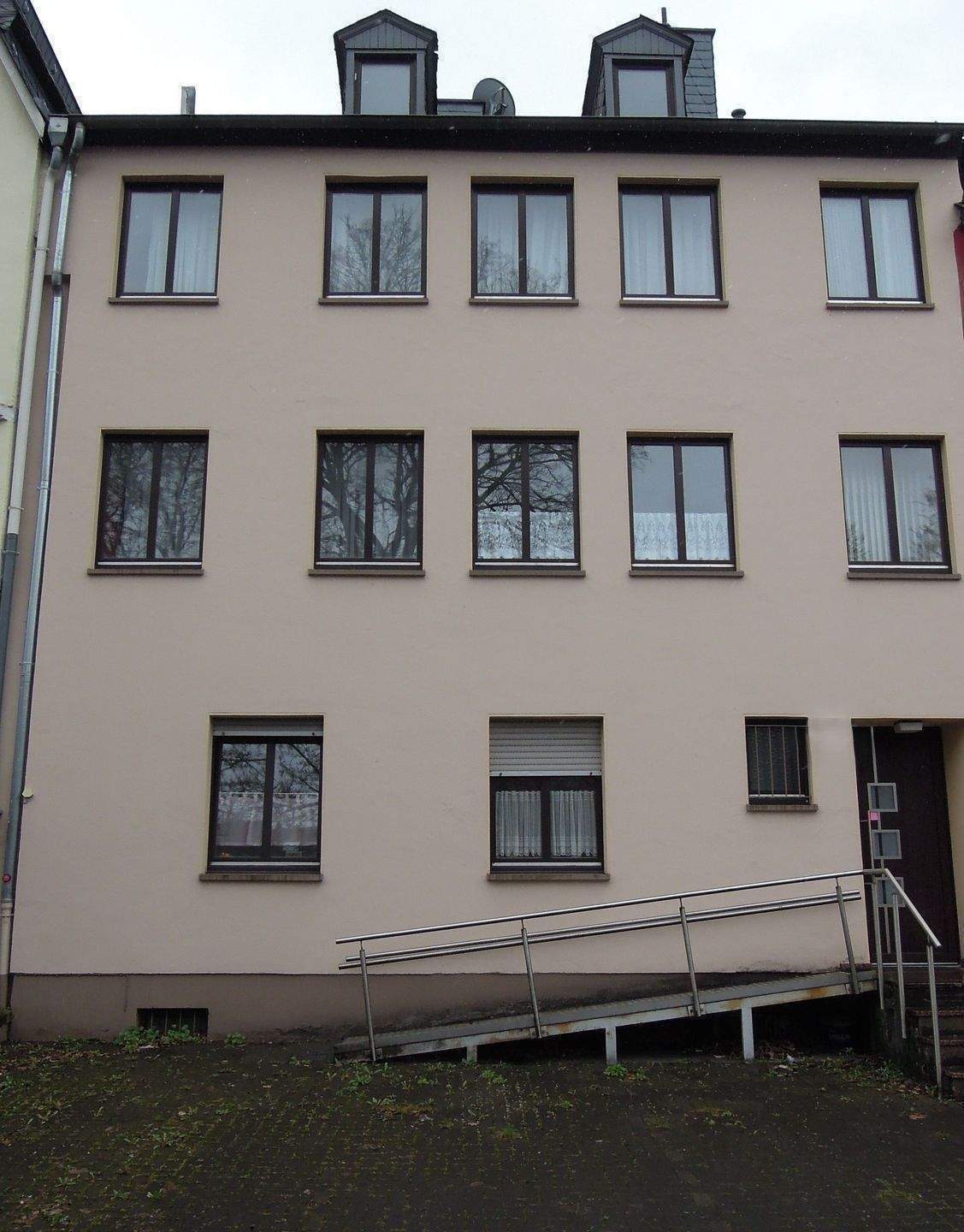 image-72677557