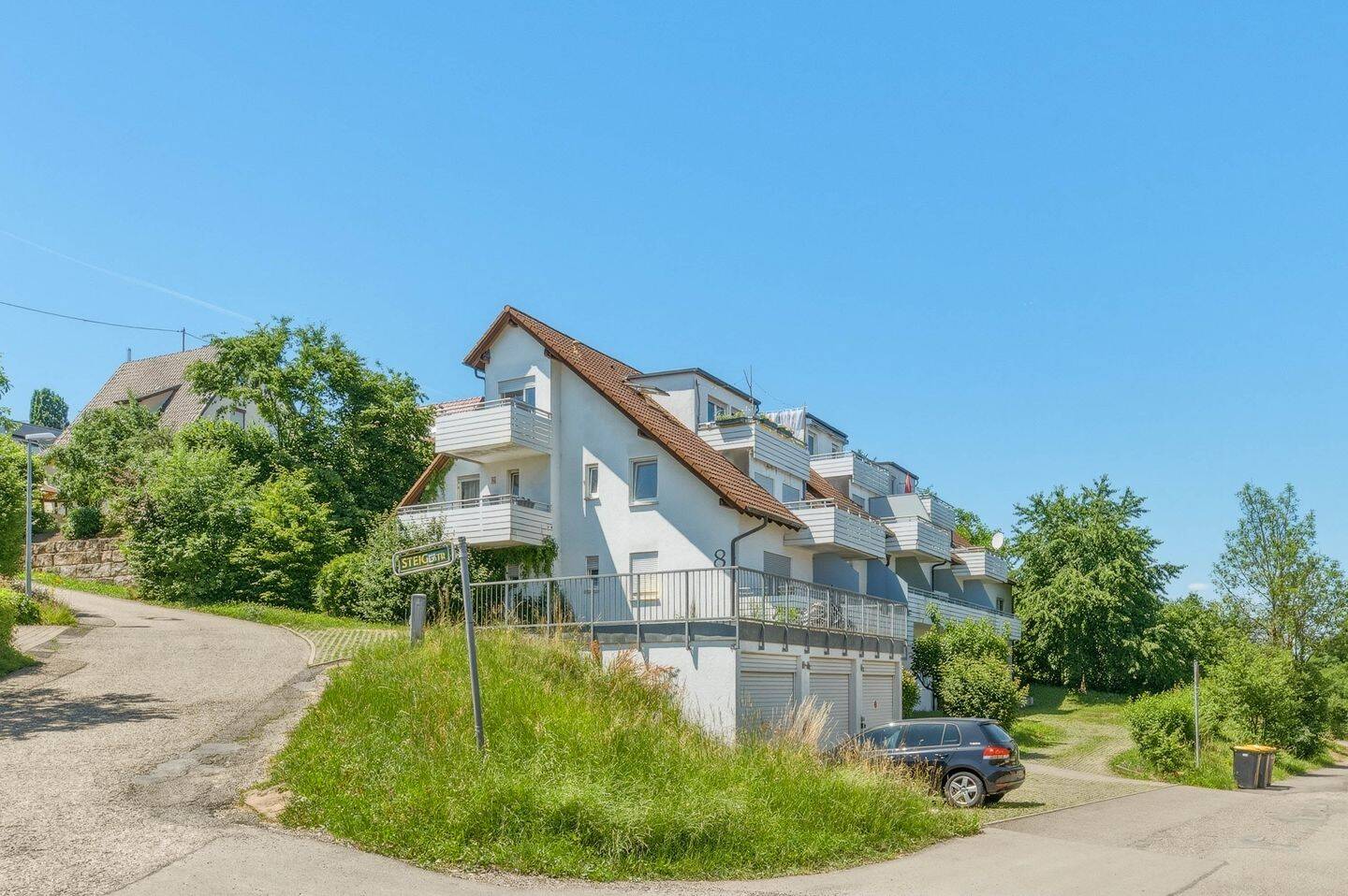 Kompakt, vermietet, attraktiv – 1-Zimmer-Wohnung mit Terrasse und Tiefgaragenstellplatz, 73230 Kirchheim unter Teck