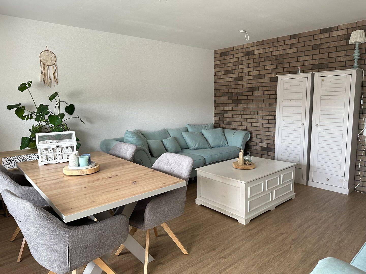 Ruhige und zentrale 3-Zimmer-Dachgeschosswohnung in Haan, 42781 Haan