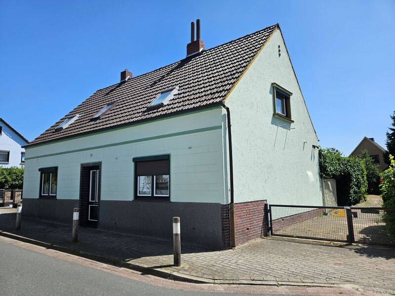 Größer als es scheint – Dieses Haus mit pflegeleichten Garten bietet einiges an Potenzial –, 28779 Bremen (Blumenthal Lüssum-Bockhorn)