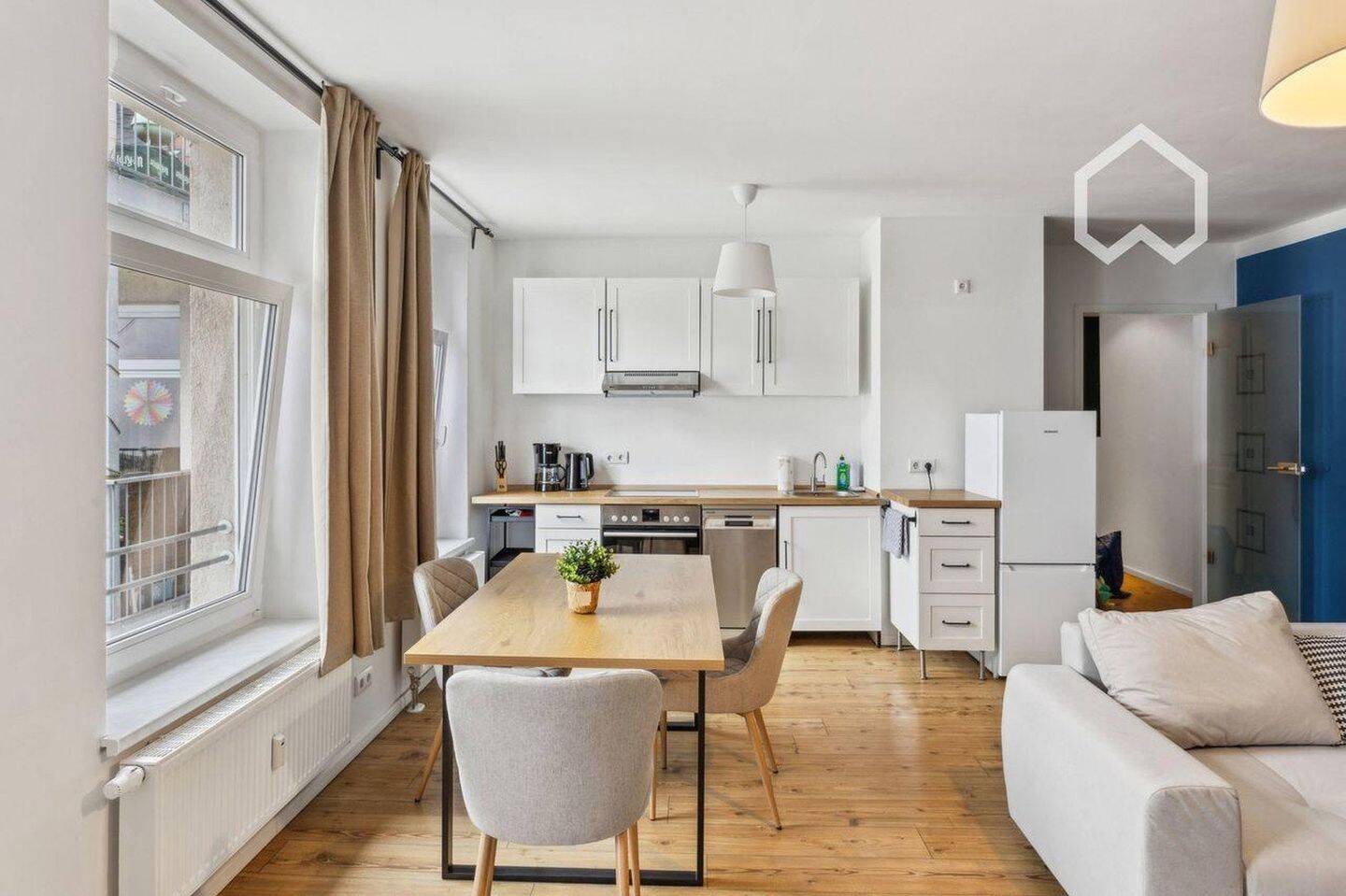 Urbanes Flair mit Balkon und Komfort, 4107 Leipzig (Zentrum Zentrum-Süd)