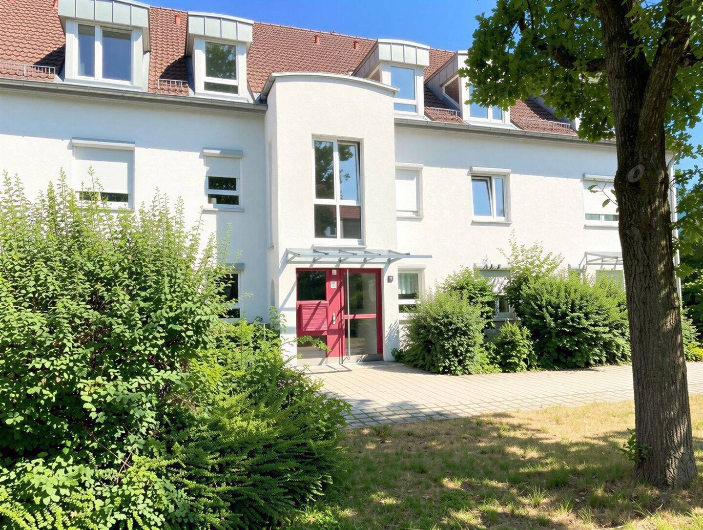 Schöne 2-Zimmer Erdgeschosswohnung mit Garten in Erding zu verkaufen!, 85435 Erding