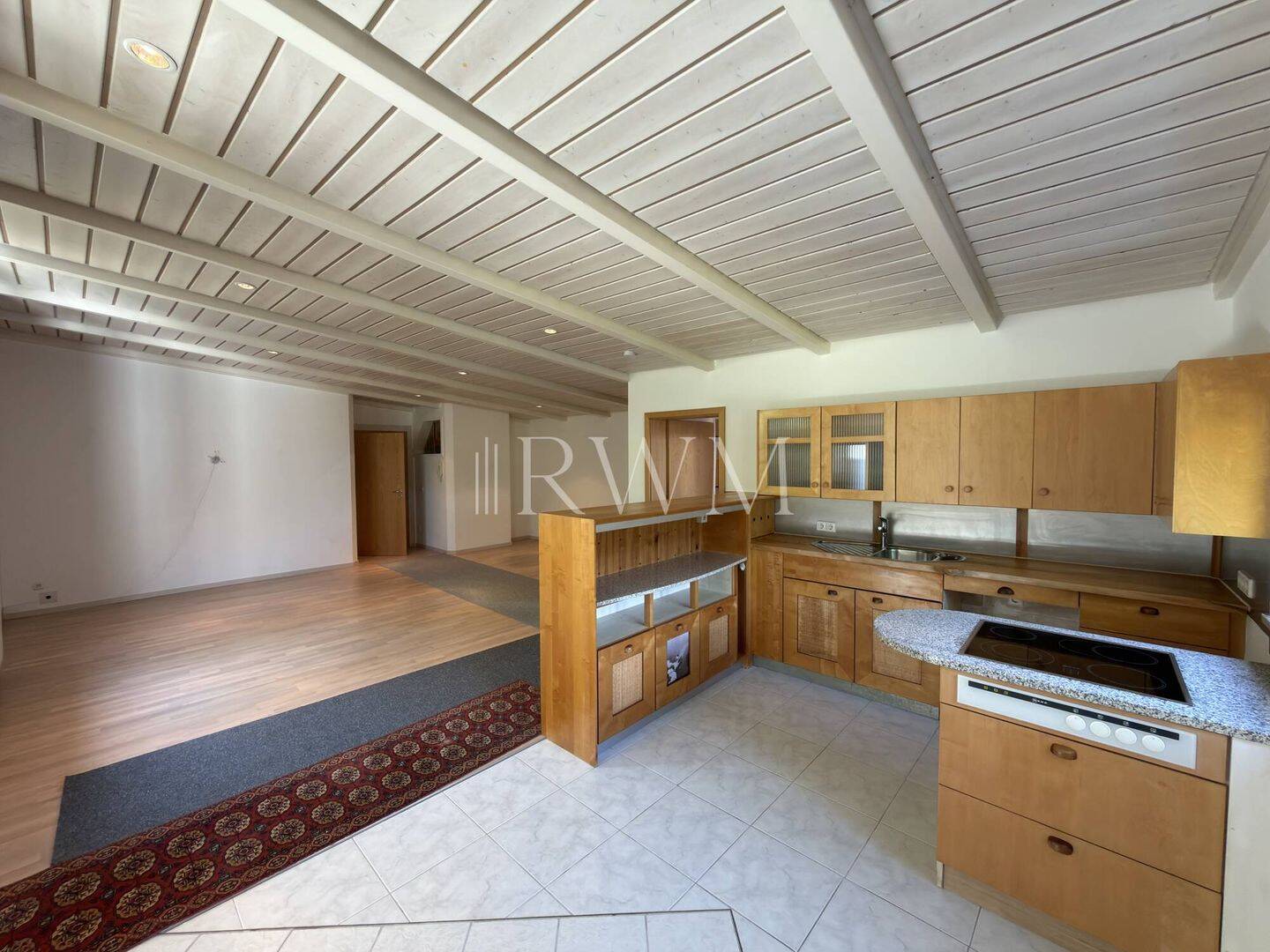Gepflegte 2-Zimmer-Erdgeschosswohnung mit Wintergarten, Gartenbereich und Carport, 72108 Rottenburg am Neckar