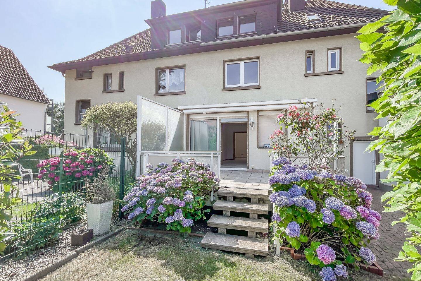 3,5 Zimmer – frisch renoviert – Erstbezug – Terrasse – Garten, 44866 Bochum (Günnigfeld Leithe Sevinghausen Wattenscheid Westenfeld)
