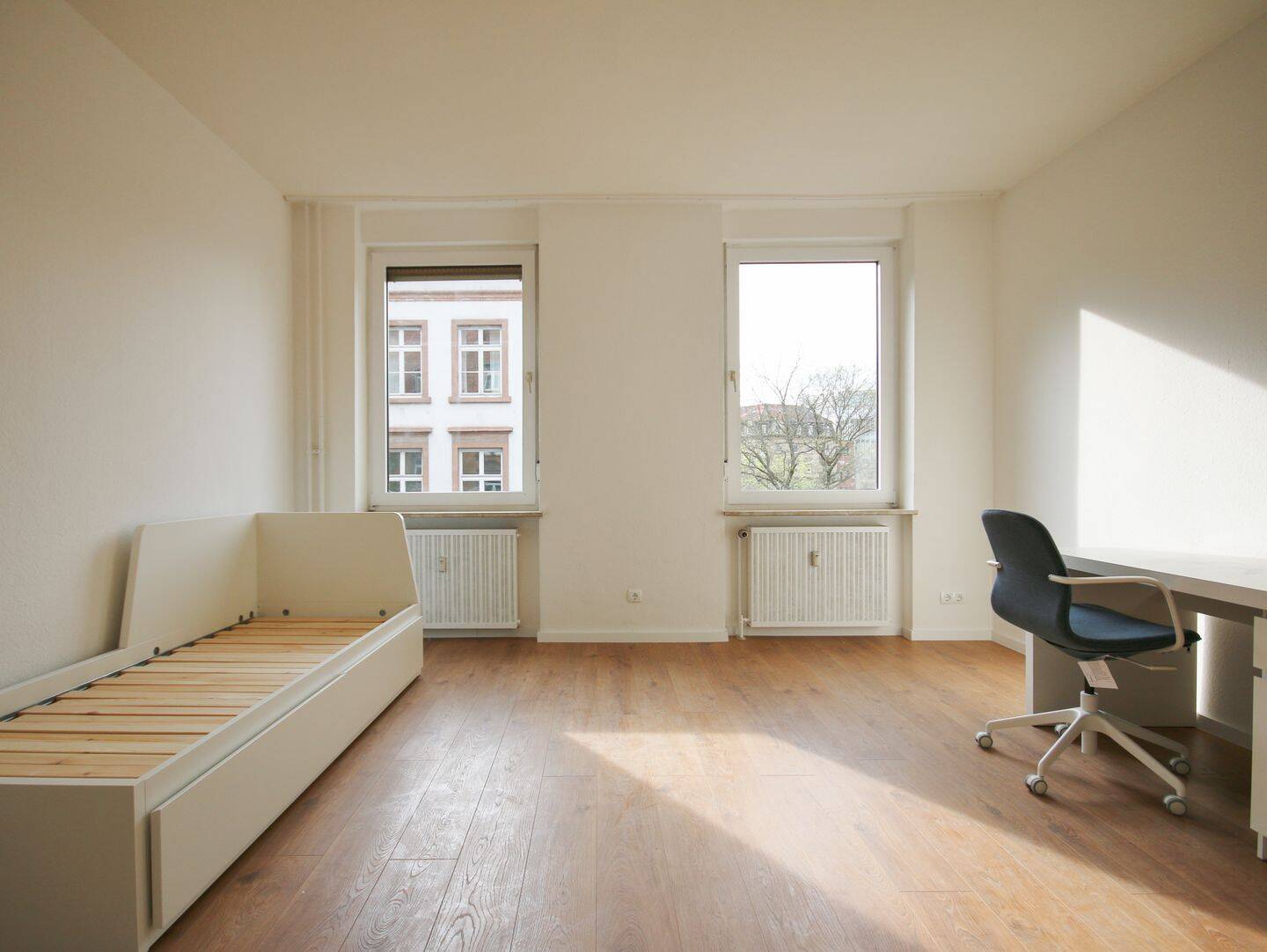 Exklusiv für Studenten/Azubis: Möbliertes Männer-WG-Zimmer in der Mannheimer Innenstadt, 68159 Mannheim (Jungbusch Mühlauhafen Quadrate)