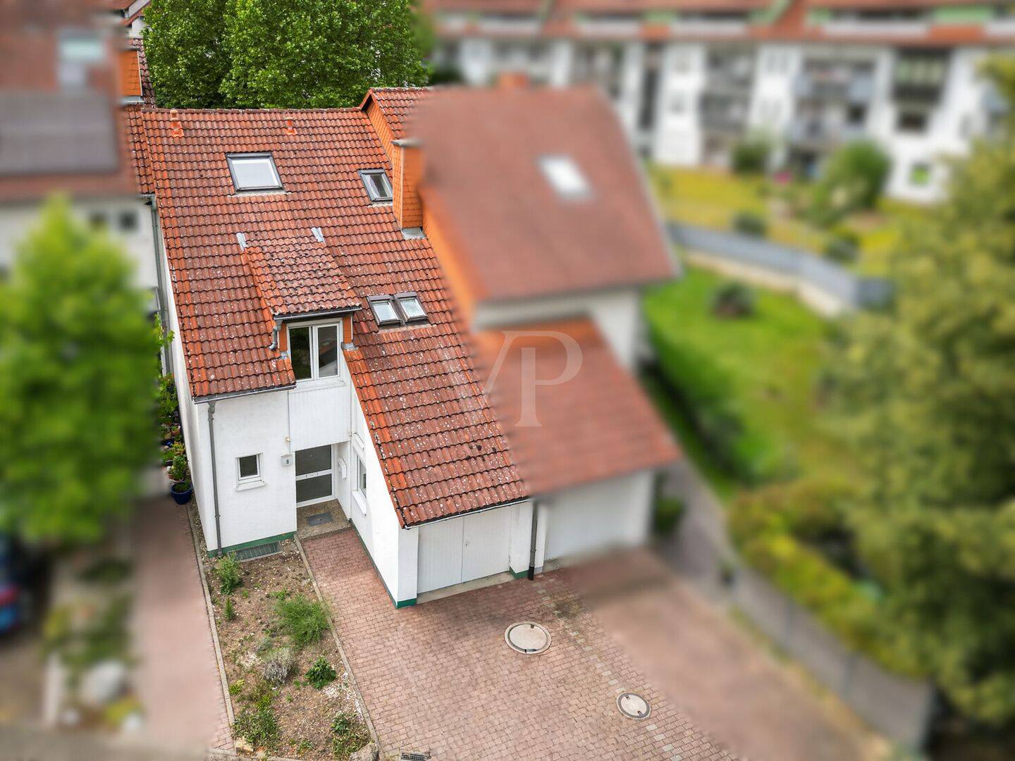 Gepflegtes Reihenhaus mit großzügigem Platzangebot in begehrter Wohnlage von Bruchsal, 76646 Bruchsal