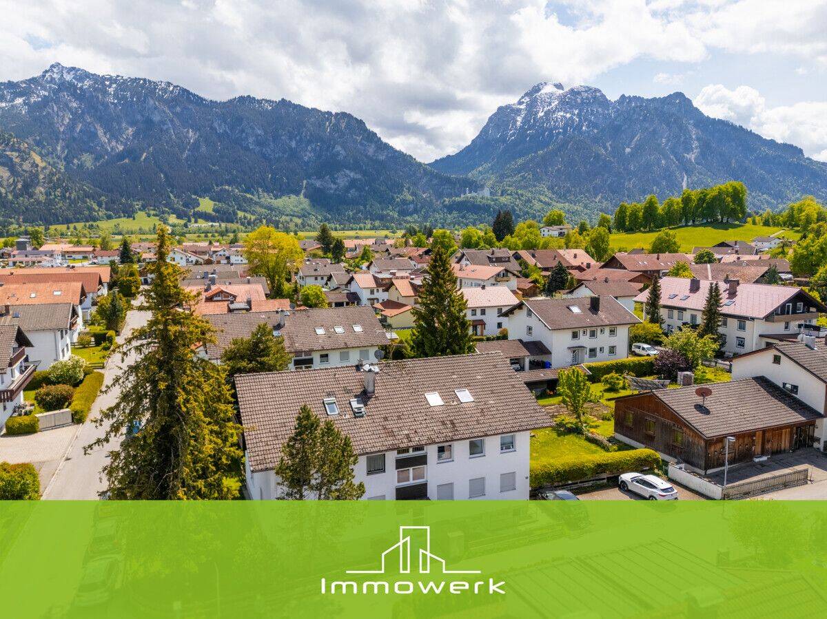 Schlossblick und Forggensee-Nähe: 2-Zimmerwohnung mit Potenzial in Schwangau-Waltenhofen, 87645 Schwangau
