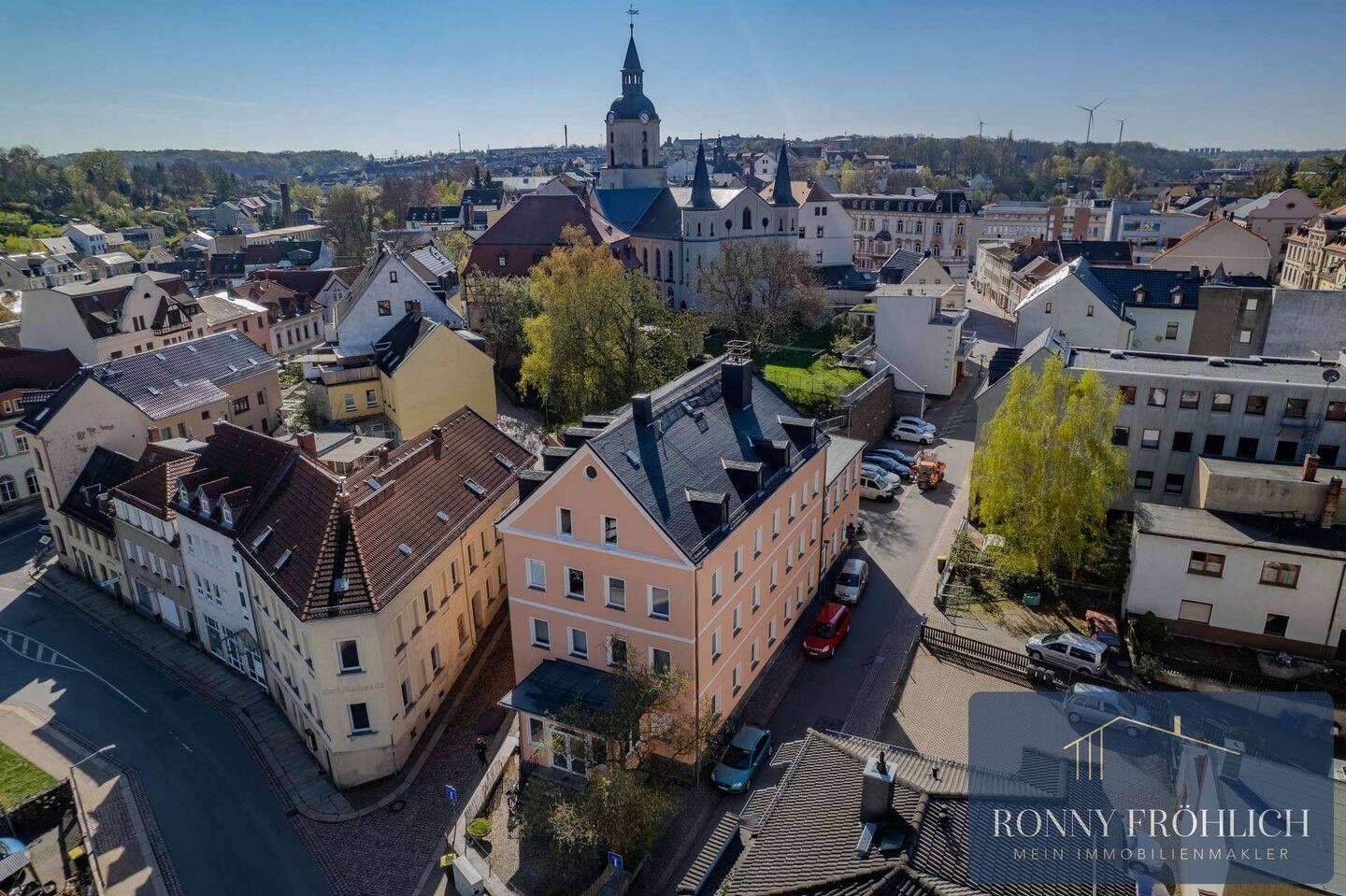 Attraktives Wohn- & Geschäftshaus mit 5 Einheiten-solide Mieteinnahmen in zentraler Lage von Meerane, 8393 Meerane
