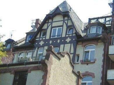 Frankfurt/Main – City, Nähe Konstabler Wache, schicke 1 – 1½ Zimmer-Dachgeschoß-Wohnung in top saniertem Stilaltbau., 60313 Frankfurt am Main (Altstadt Innenstadt)