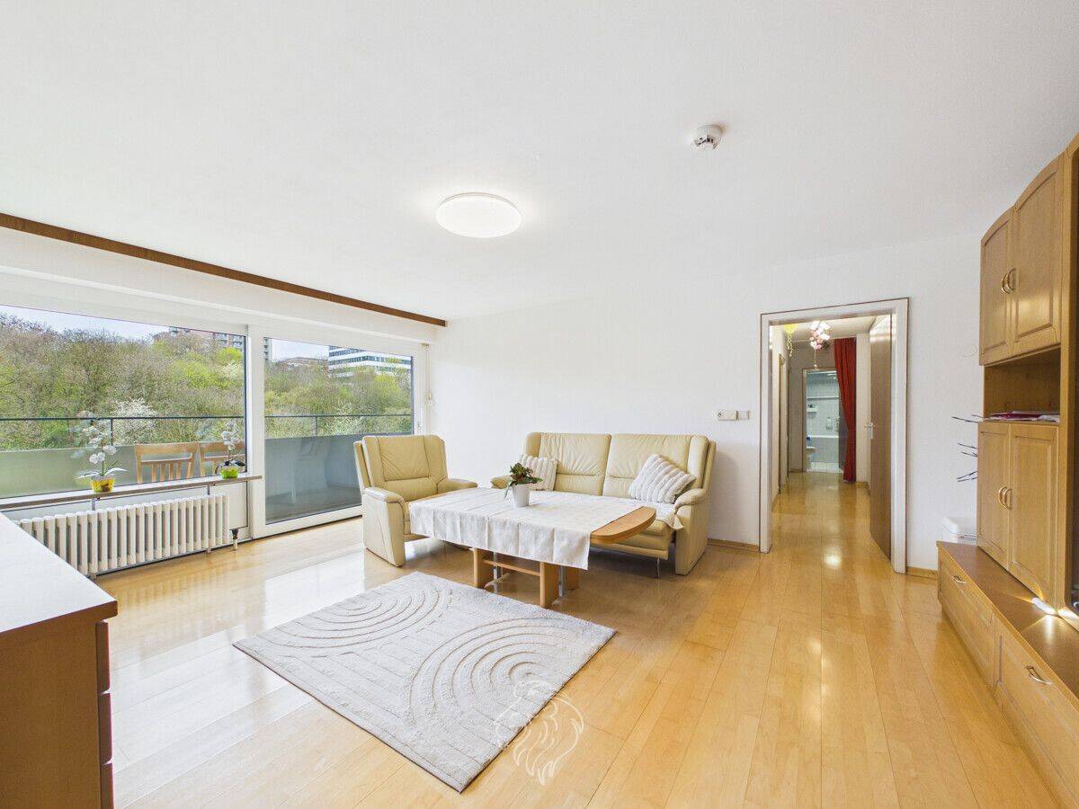 Investoren aufgepasst: Vermietete 3-Zimmer-Wohnung mit Balkon & Perspektive, 97078 Würzburg (Grombühl Lindleinsmühle Versbach)