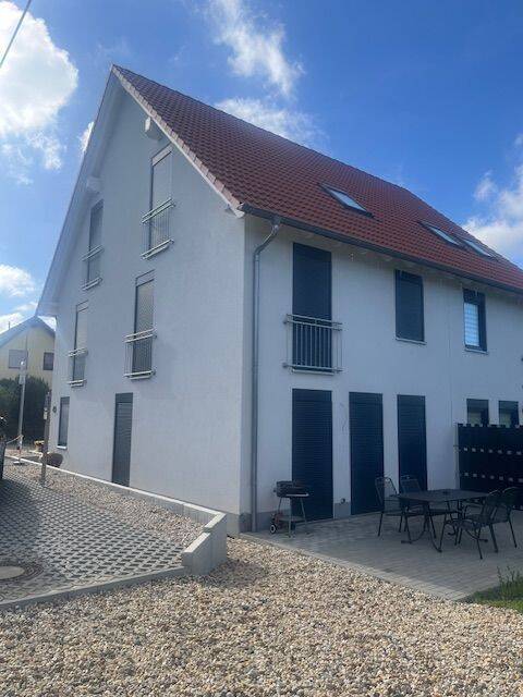 Haus zur Miete, 7 Zimmer, 153 m², in Jena, 7751 Jena