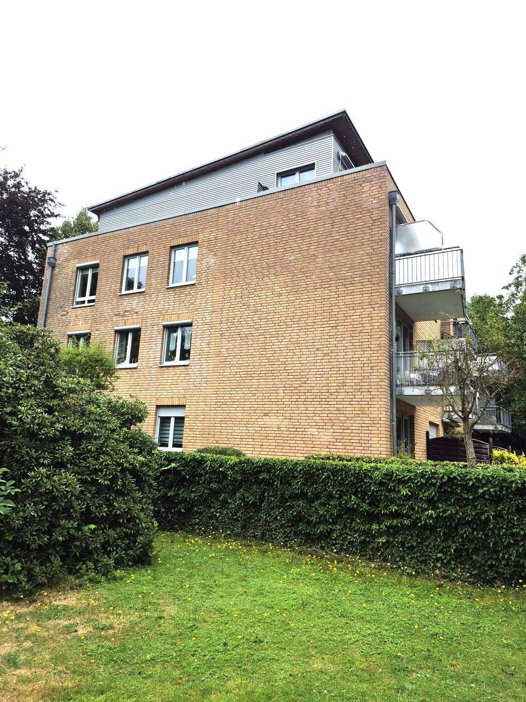 Ruhiges Wohnen mit Perspektive – gepflegte Eigentumswohnung mit Garage in Hamburg-Bramfeld, 22179 Hamburg (Wandsbek Bramfeld)