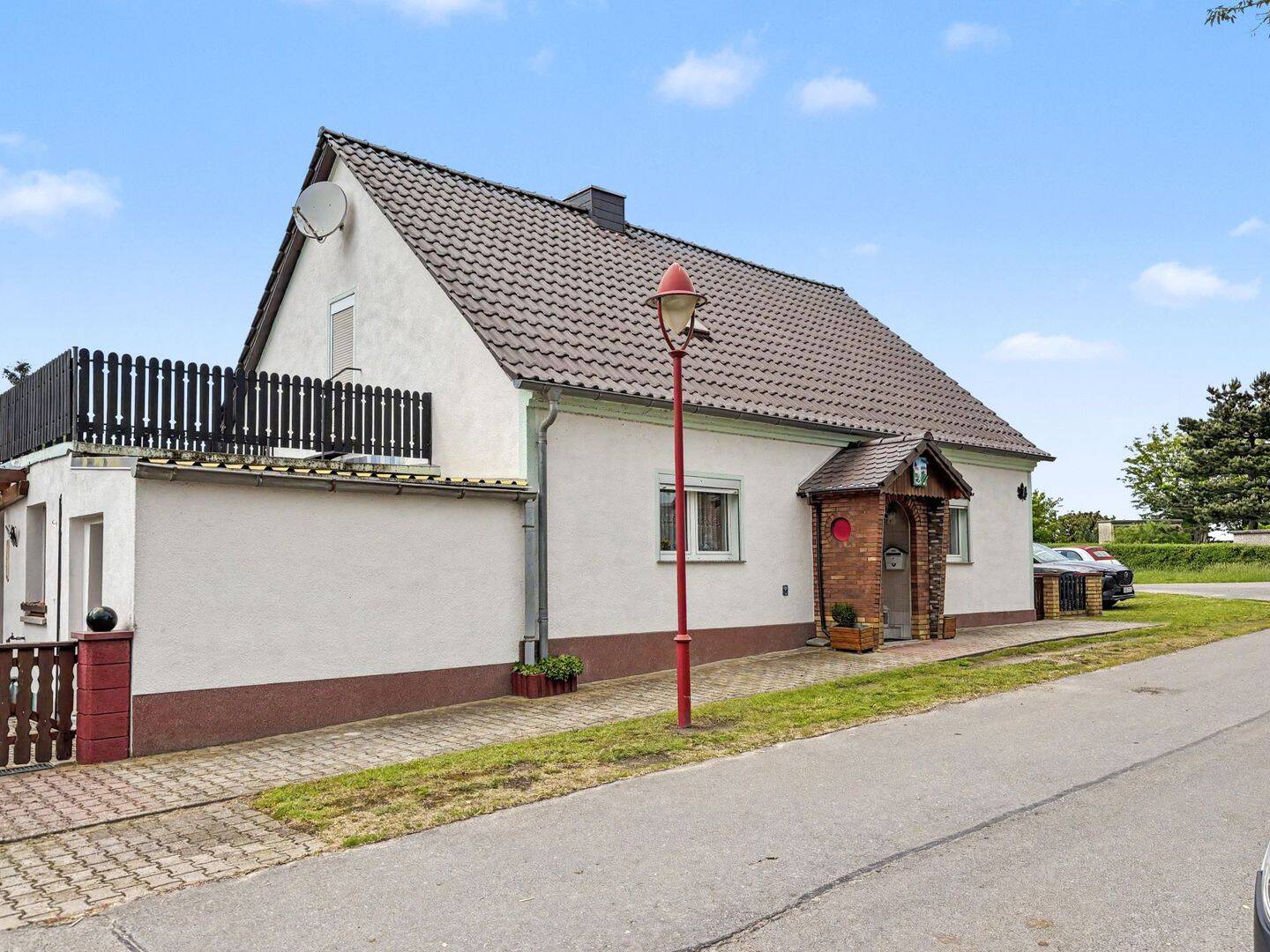 Familienfreundliches Einfamilienhaus mit 5 Zimmern, Garage und zusätzlichem Pachtgarten in Trebitz, 6905 Bad Schmiedeberg