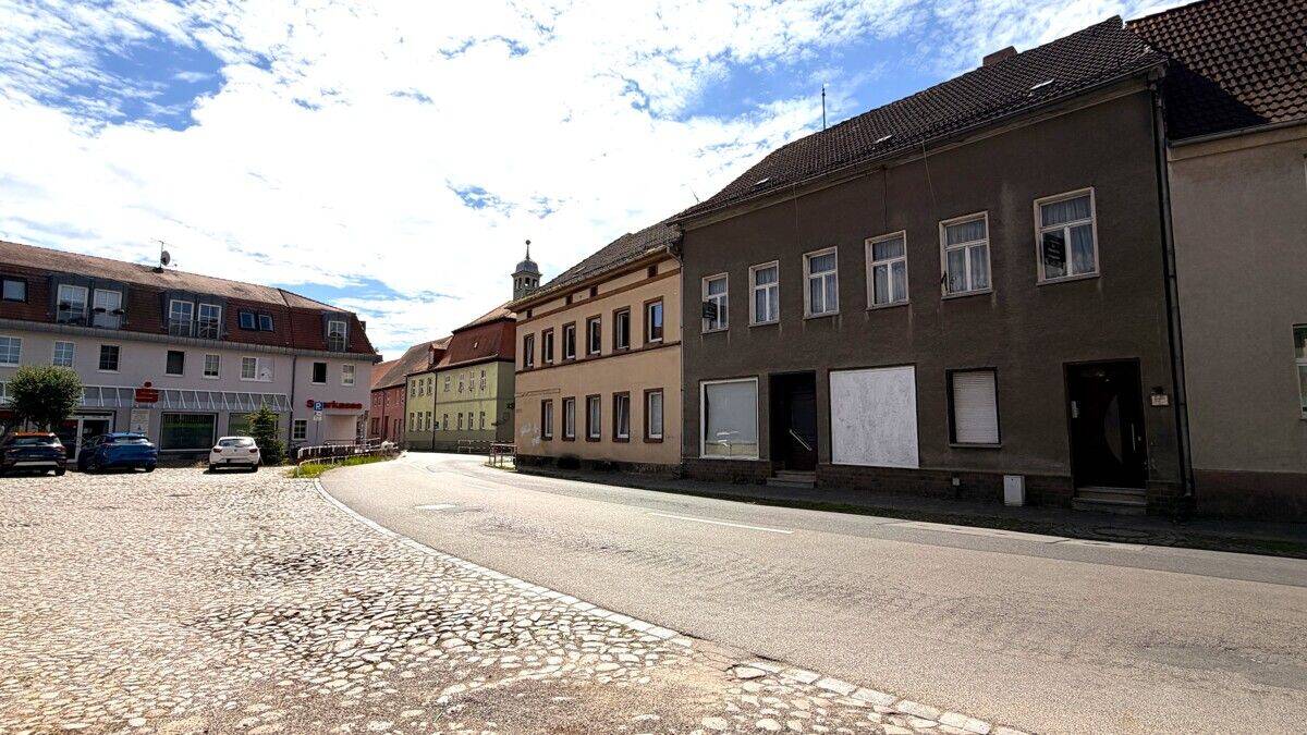 Aus Möglichkeiten werden Projekte. Aus Projekten wird ein Zuhause in Jeßnitz!, 6800 Raguhn-Jeßnitz