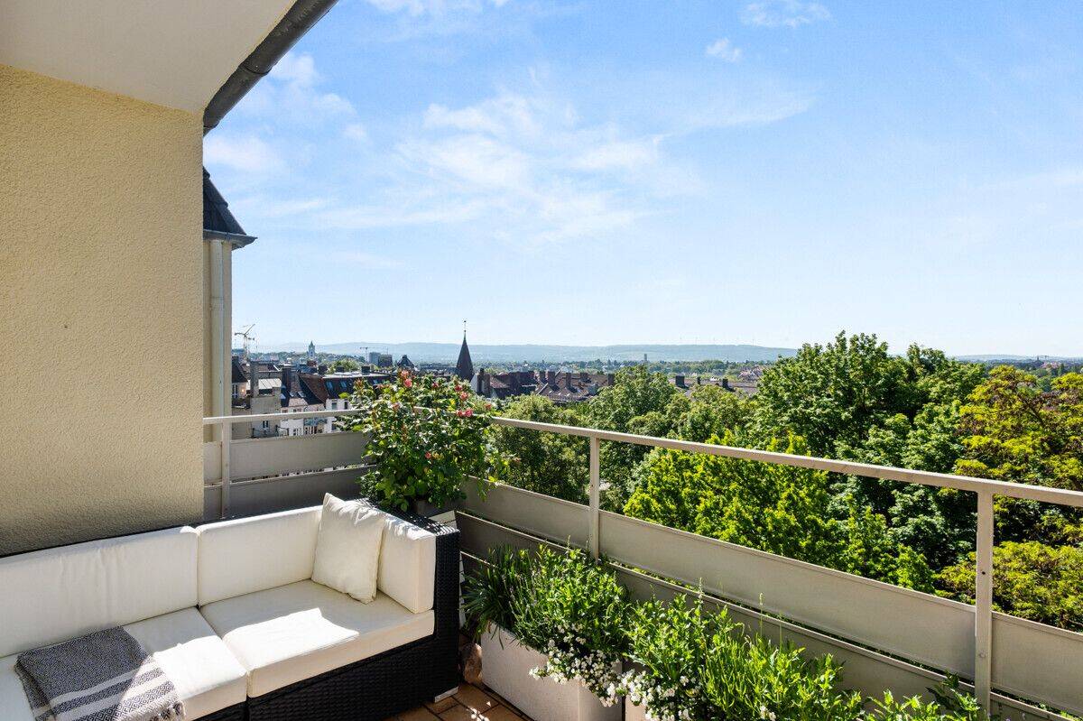 Top Lage – Bebelplatz: 3-Zimmer Wohnung zu verkaufen, 34119 Kassel (Mitte West)