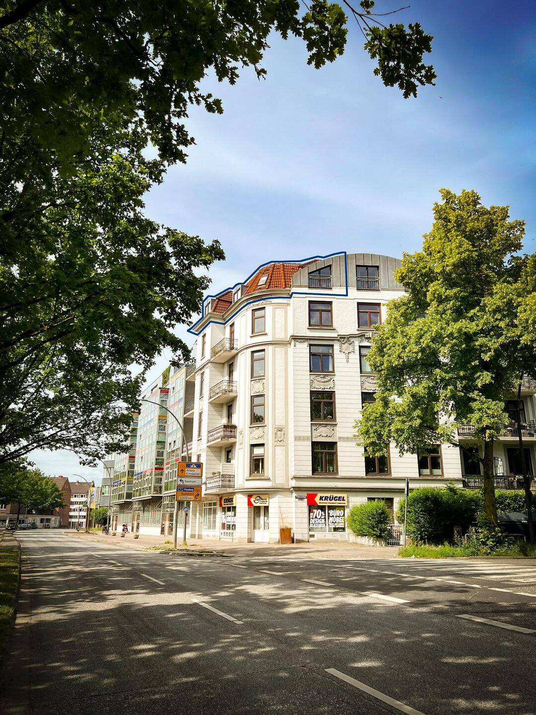 Nähe Eppendorf: Eigentumswohnung mit Dachterrasse und Blick über die Dächer Hamburgs, 20251 Hamburg (Hamburg-Nord Alsterdorf Eppendorf Hoheluft-Ost)