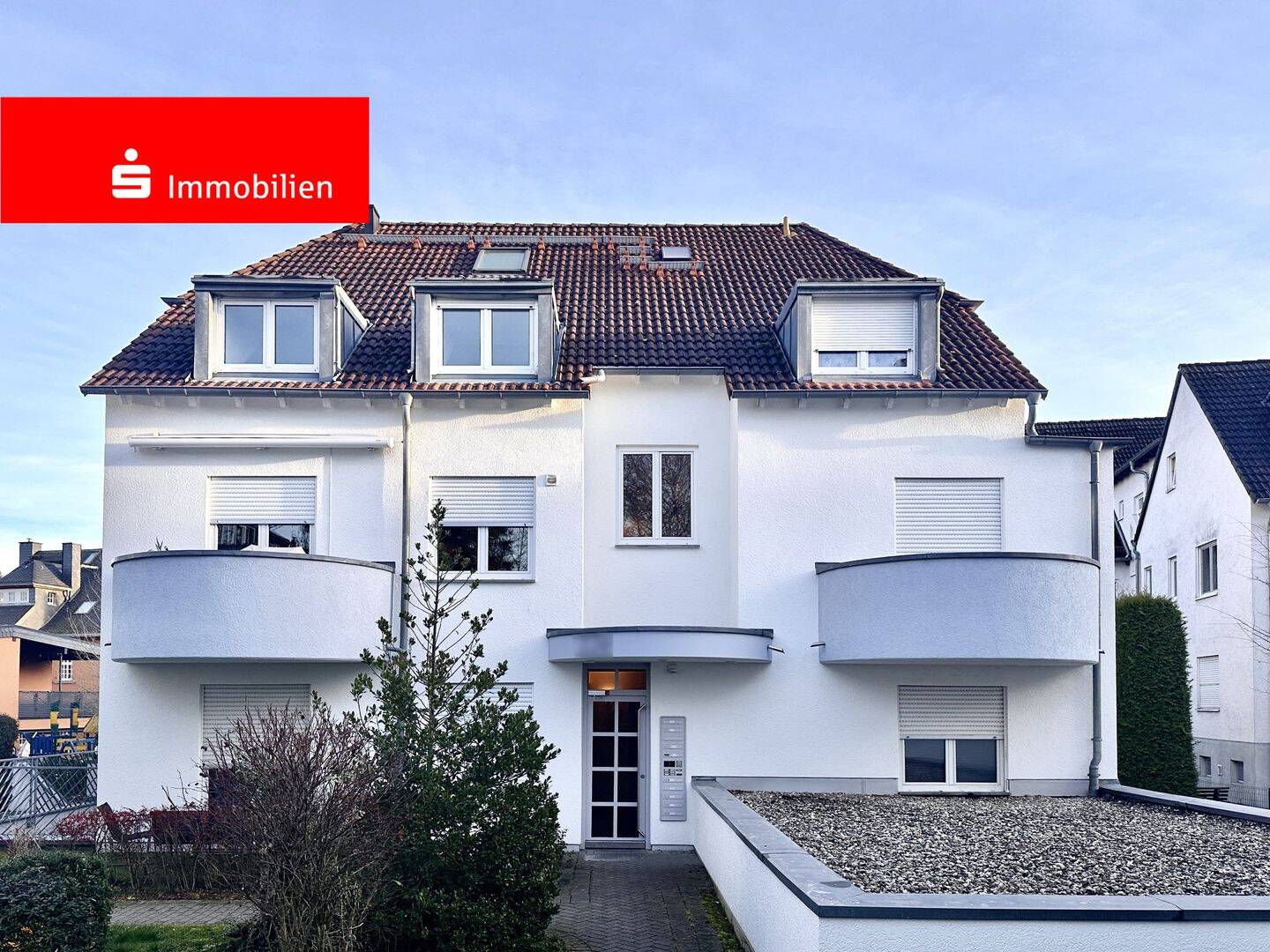 Helle 4,5-Zimmer-Maisonettewohnung in zentraler Lage von Usingen, 61250 Usingen