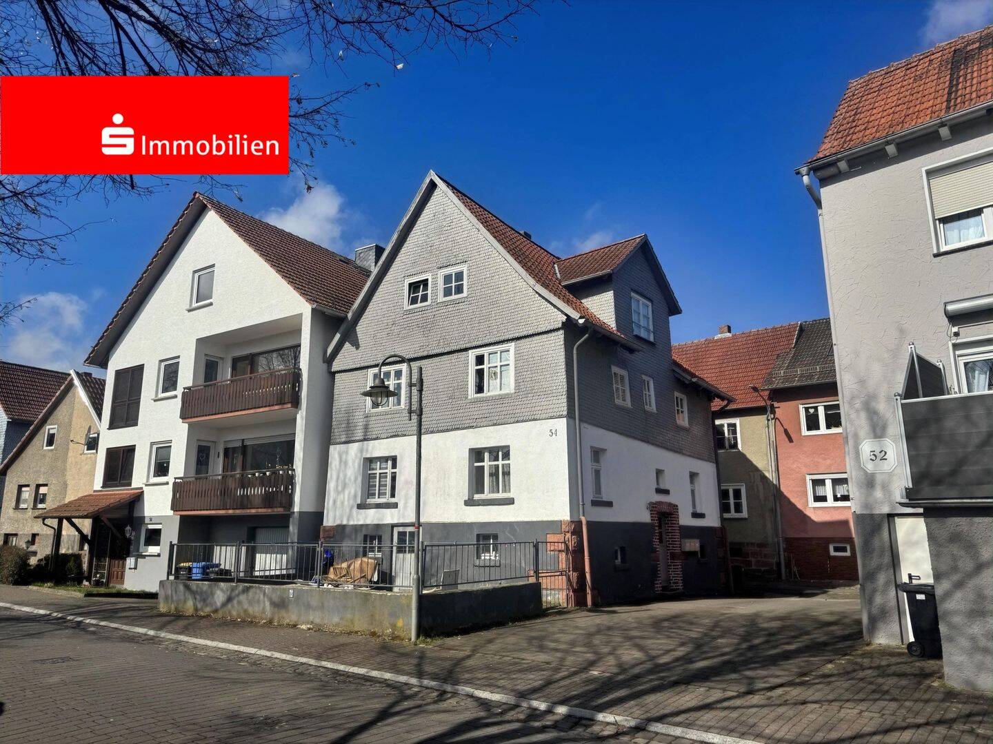 Mehrfamilienhaus in Neustadt – Charmanter Fachwerk-Bau mit sofortiger Rendite, 35279 Neustadt (Hessen)