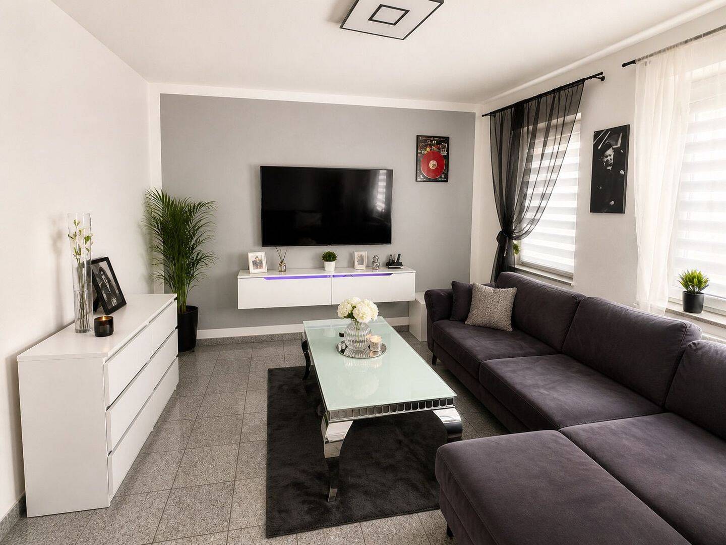 Gut geschnittene 2-Zimmer-Wohnung in Solingen-Merscheid, 42655 Solingen (Höhscheid Merscheid Solingen-Mitte Wald)