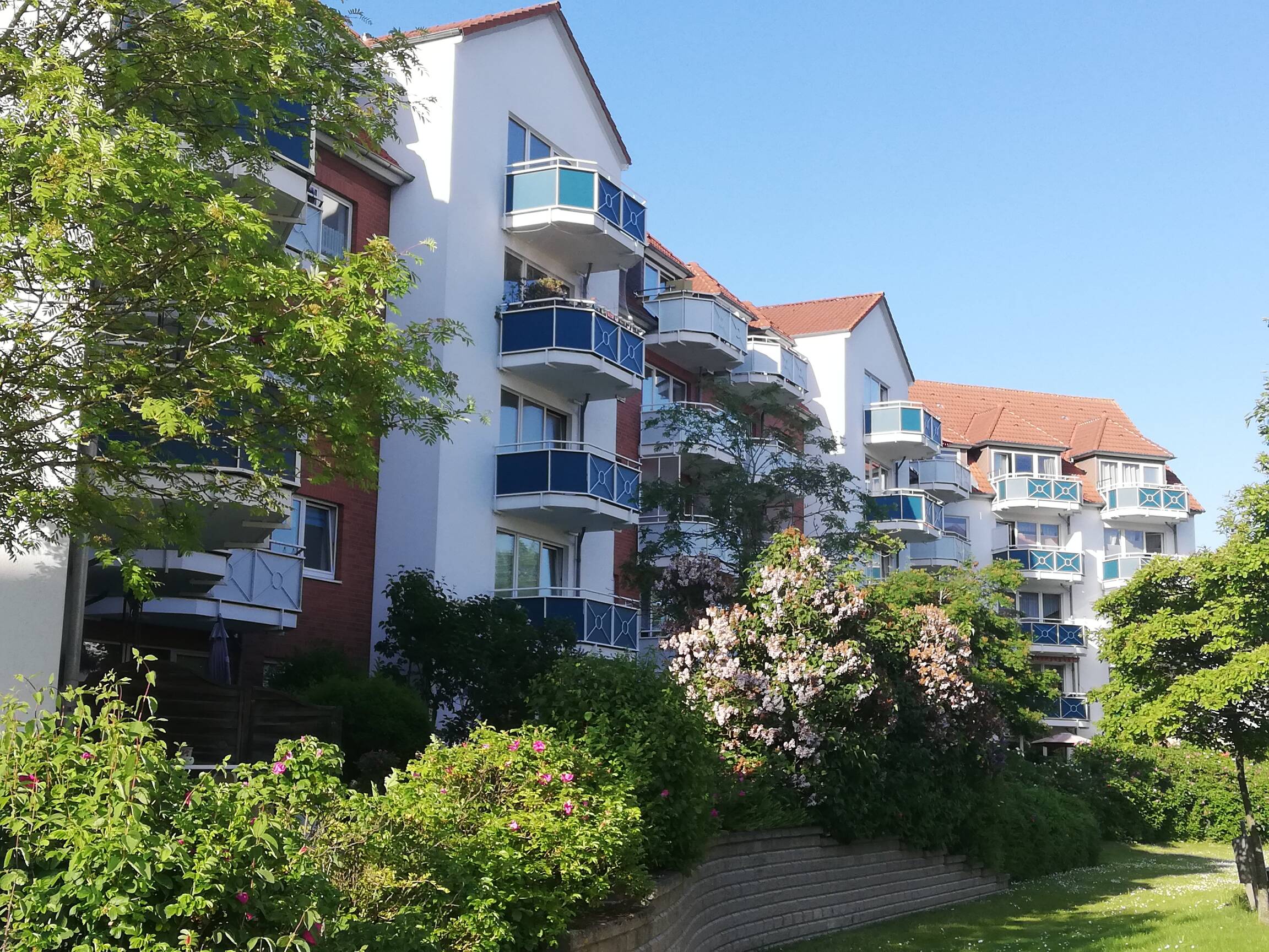 1-Raum Wohnung mit Balkon, 18437 Stralsund