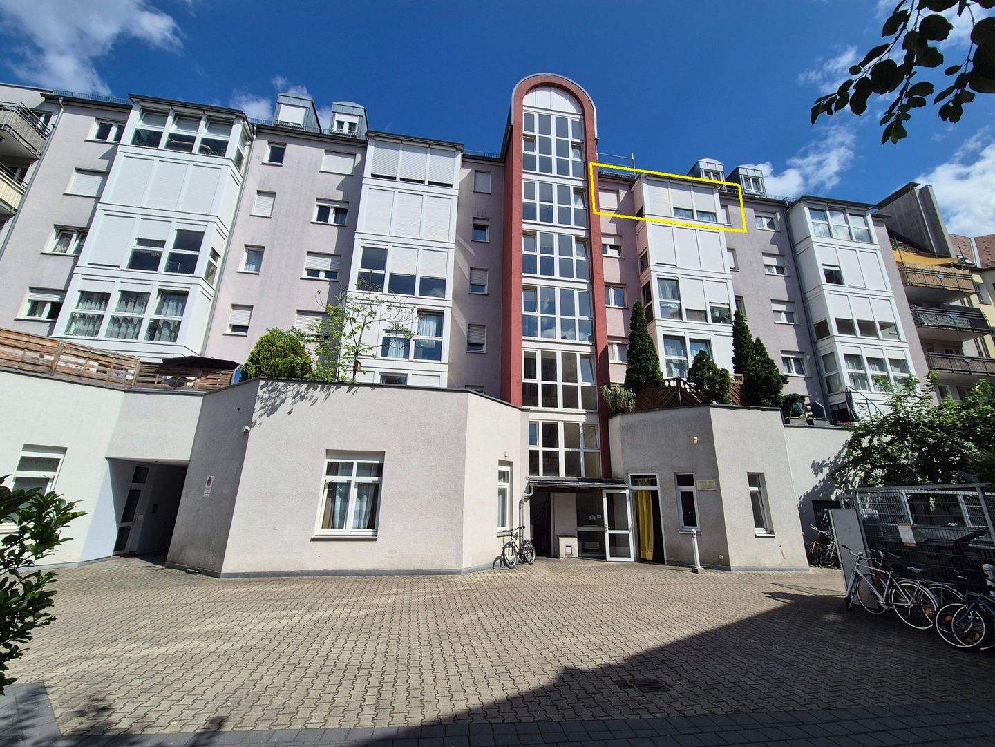 Nürnberg St.Peter: sonnige 2-Zimmerwohnung zur ruhigen Hofseite gelegen; Nähe Wöhrder See und Hochschule, 90478 Nürnberg (Dutzendteich Gleißhammer Glockenhof Sankt Peter Zerzabelshof)