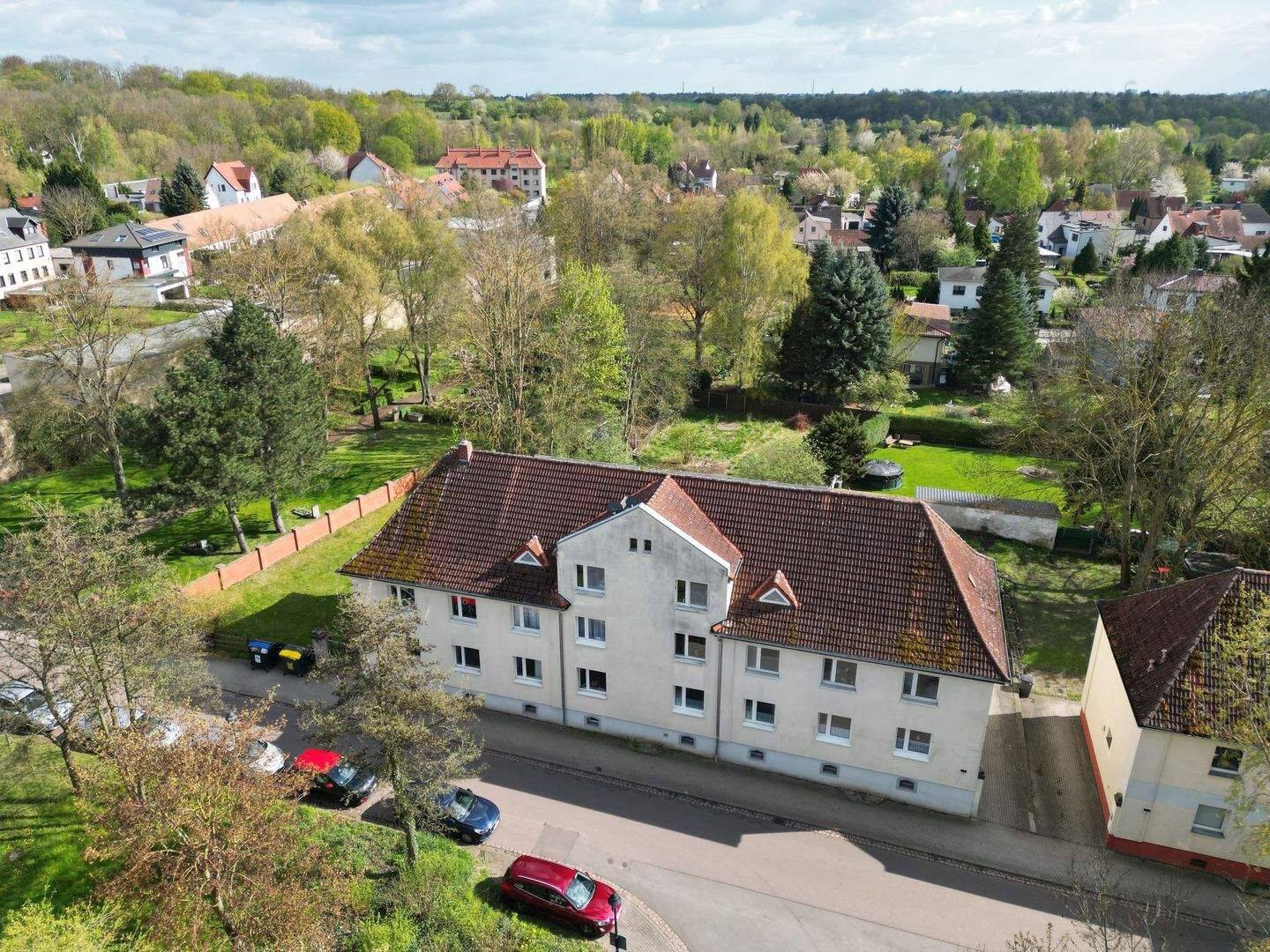 Doppelte Chance: Zwei Mehrfamilienhäuser als lukratives Investment, 6118 Halle (Saale)