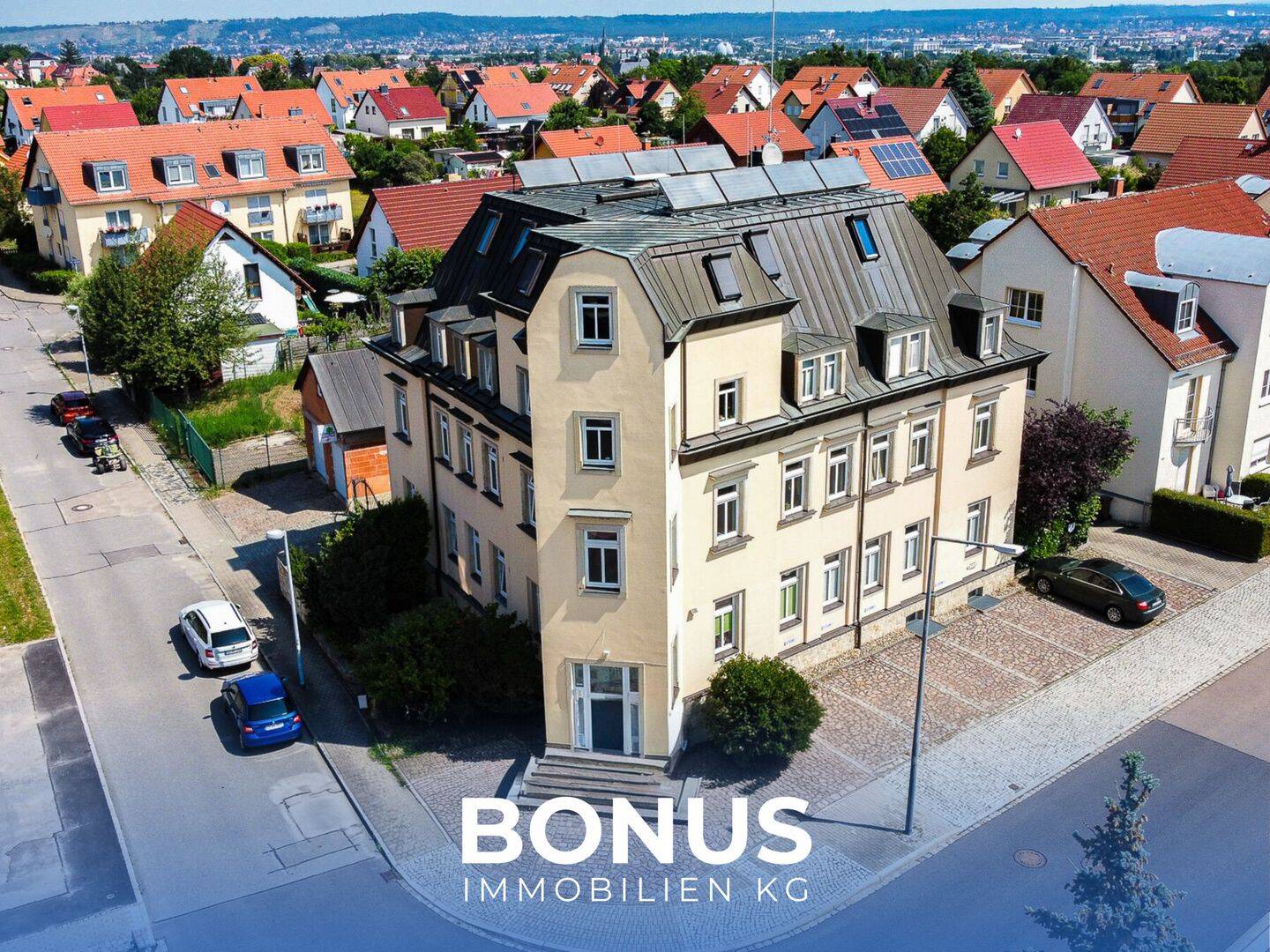 Vermietete 2-Zimmer-Dachgeschosswohnung mit 4,92 % garantierter Bruttorendite, 1157 Dresden