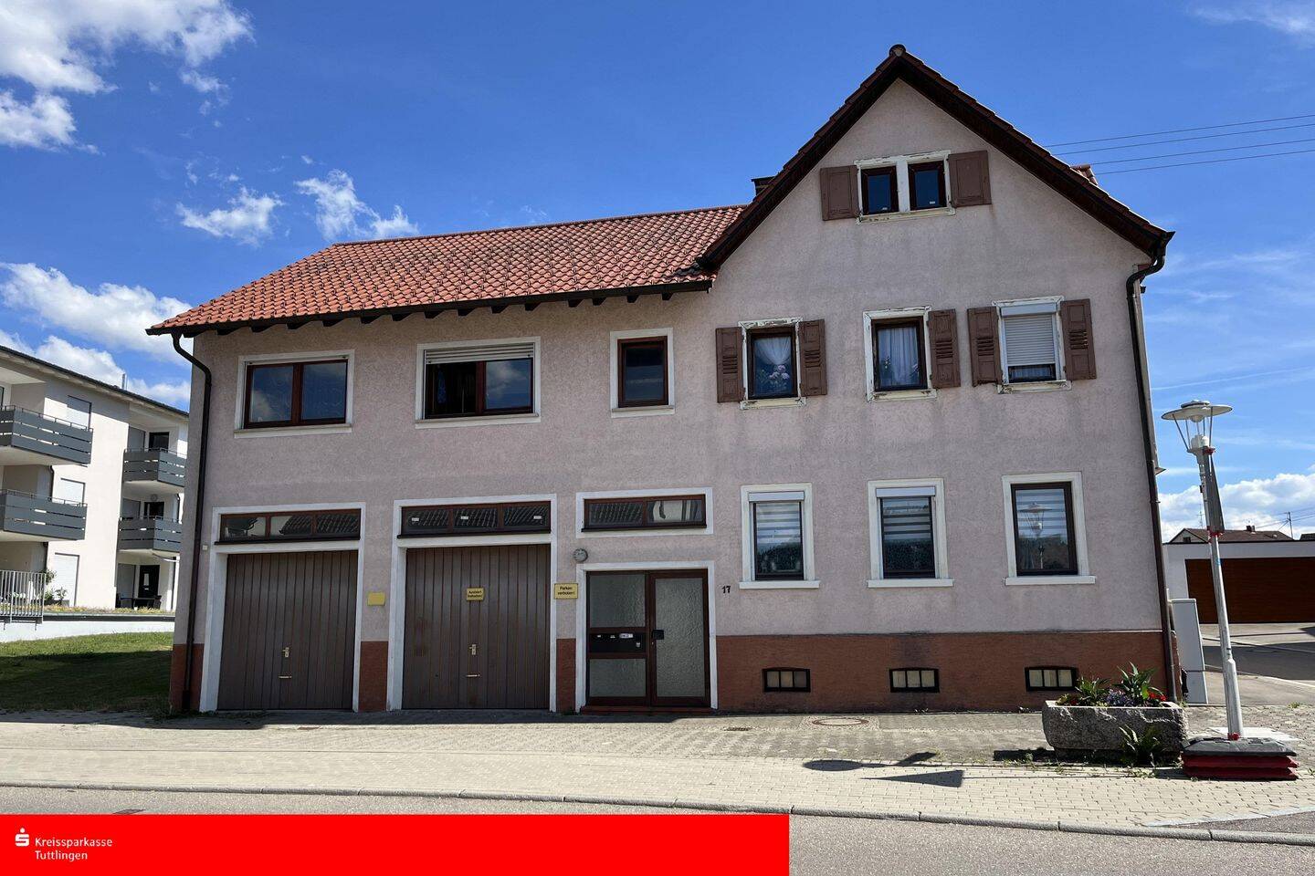 Renditestarkes Dreifamilienhaus – voll vermietet – in Gosheim, 78559 Gosheim
