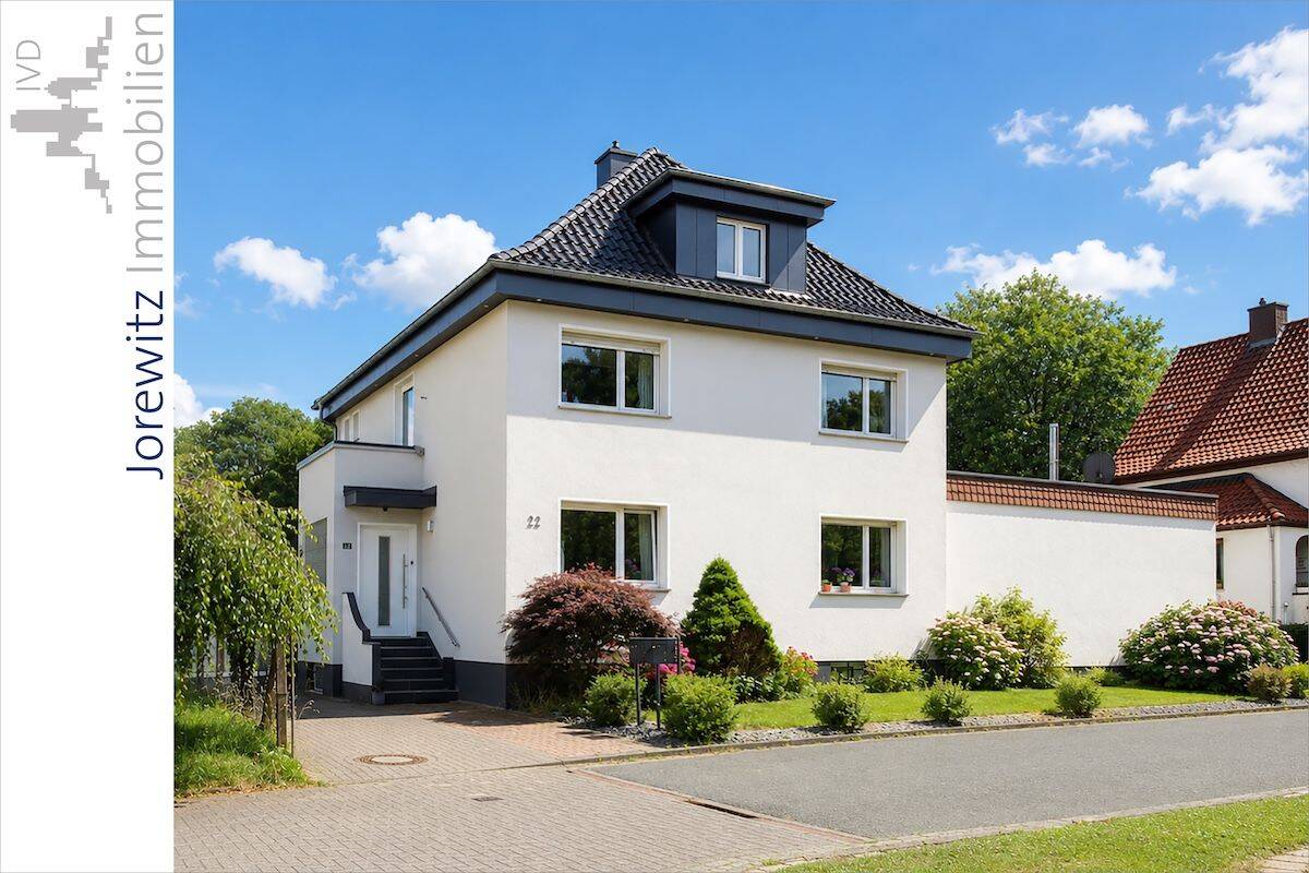 Bi-Hillegossen: Saniertes Ein- bis  Zweifamilienhaus mit Garage und schönem Gartengrundstück, 33699 Bielefeld (Gräfinghagen Hillegossen Lämershagen Ubbedissen)