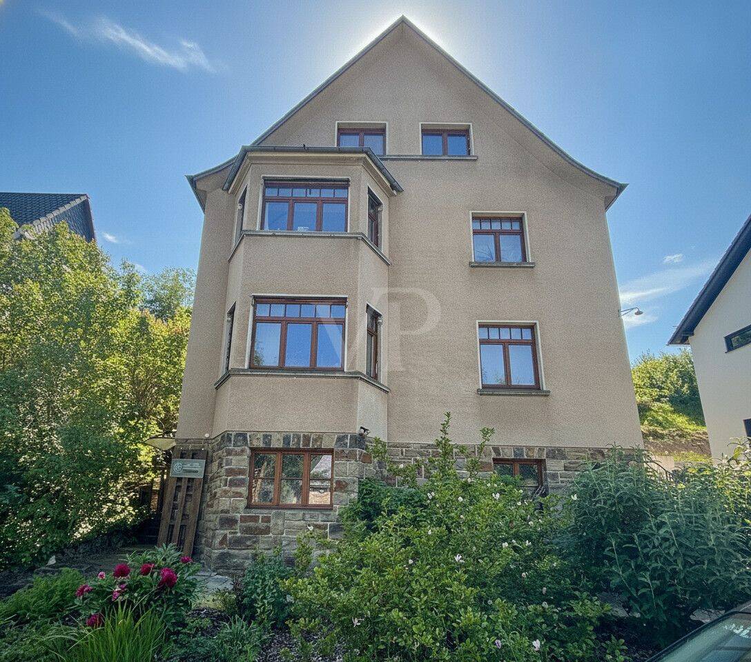 ** Charmantes Familienhaus mit idyllischem Garten in Adenau am Nürburgring **, 53518 Adenau