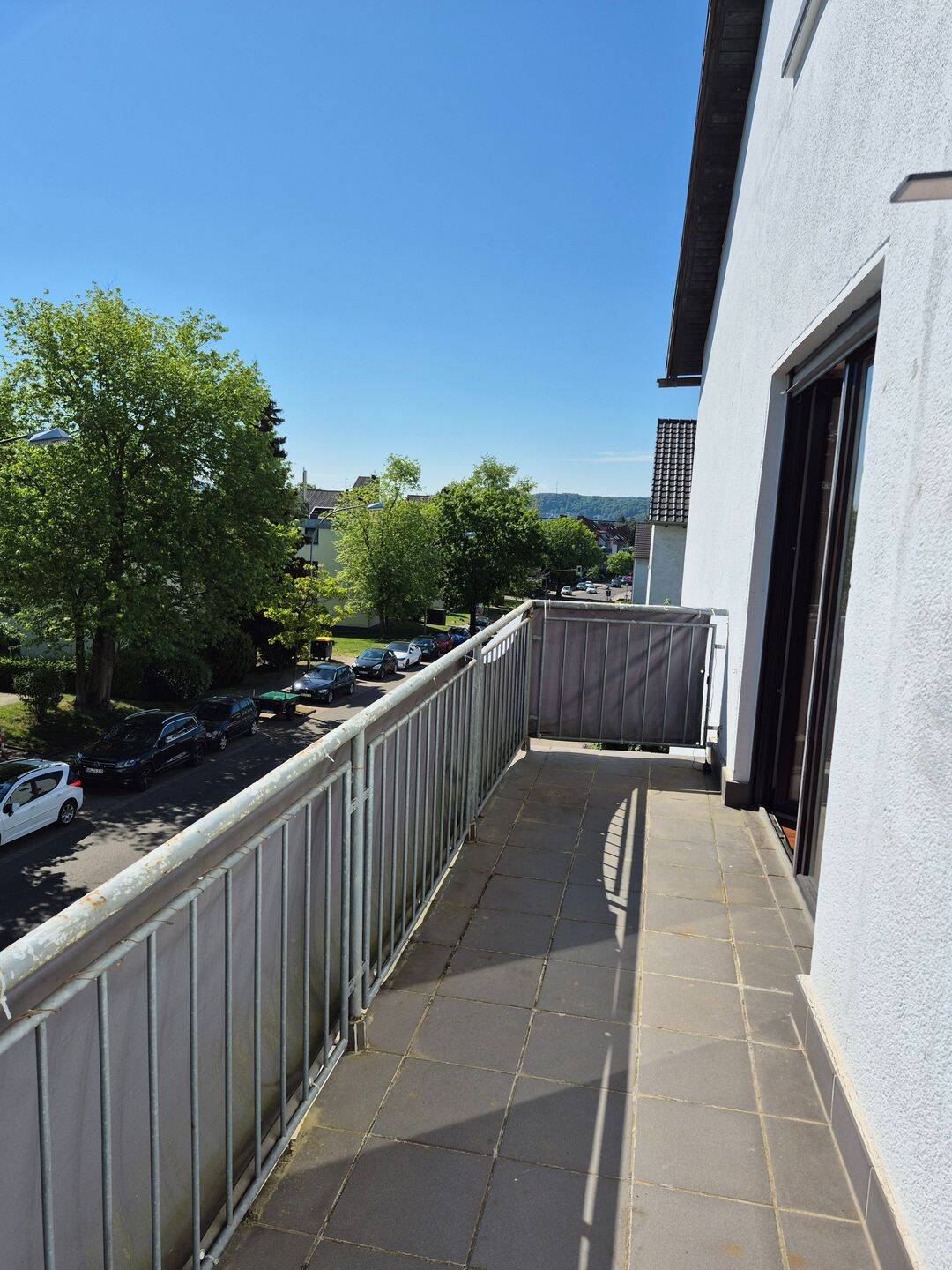 Saarbrücken, Rodenhof, Neunkircher Str. 152a, kleine 2 ZKB-Wohnung im 2.OG mit Balkon., 66113 Saarbrücken