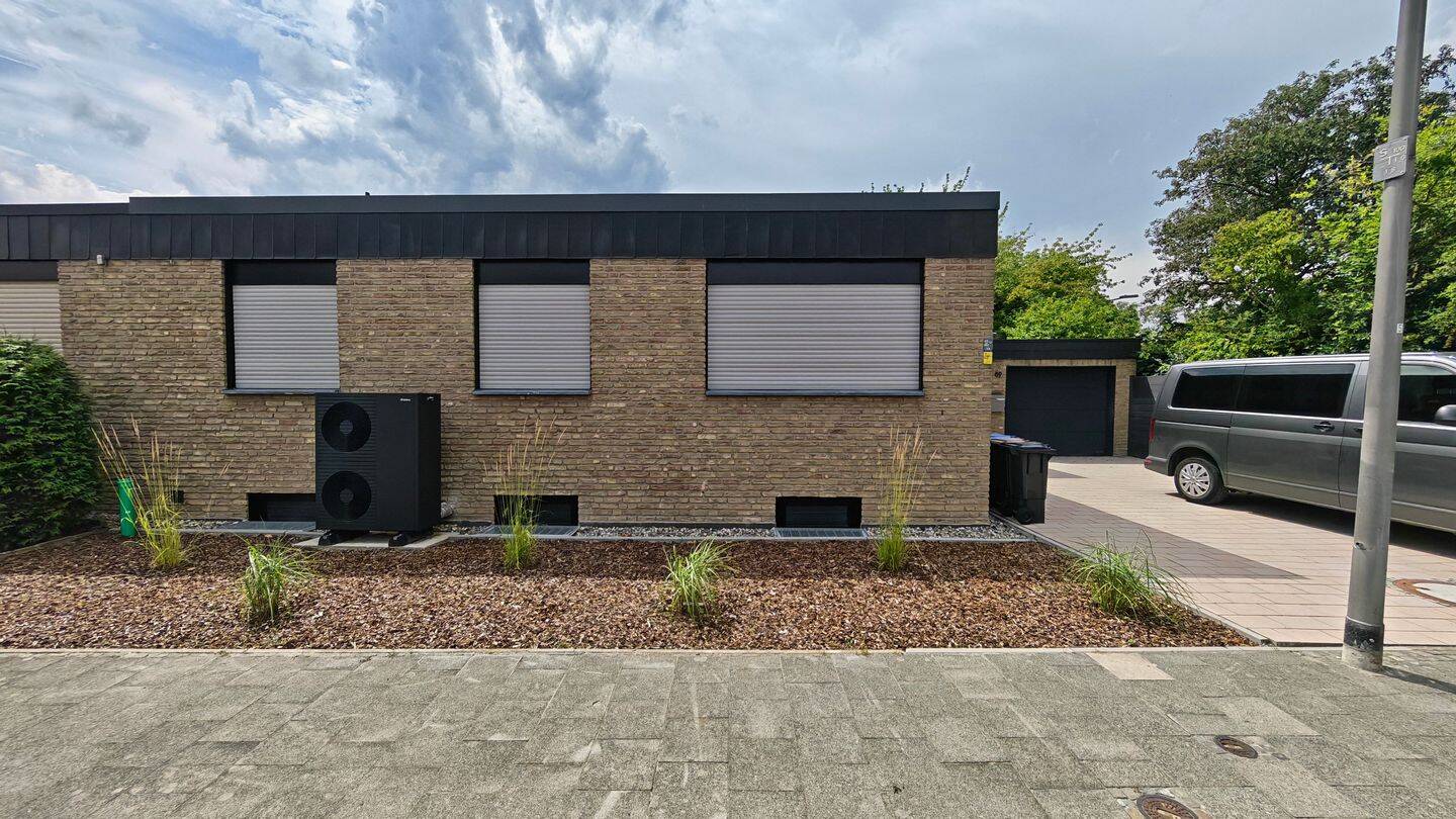 Stilvolles Haus in Hiltrup-Ost mit großem Garten & Garage – Erstbezug nach Kernsanierung, 48165 Münster (Amelsbüren Angelmodde Berg Fidel Hiltrup)