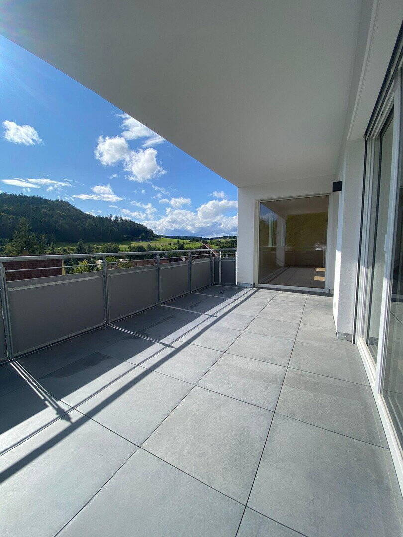 Penthouse-Wohnung -Erstbezug- mit toller Raumaufteilung und großem Balkon mit reizvollem Ausblick, 72221 Haiterbach