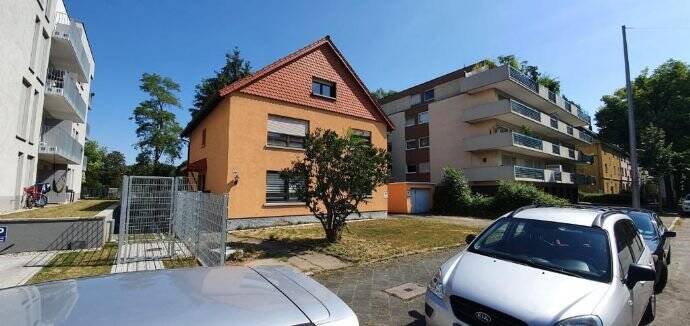 Mietdauer 2-3 Jahre-Gepflegte DG Wohnung, 68169 Mannheim (Friesenheimer Insel Industriehafen Neckarstadt)