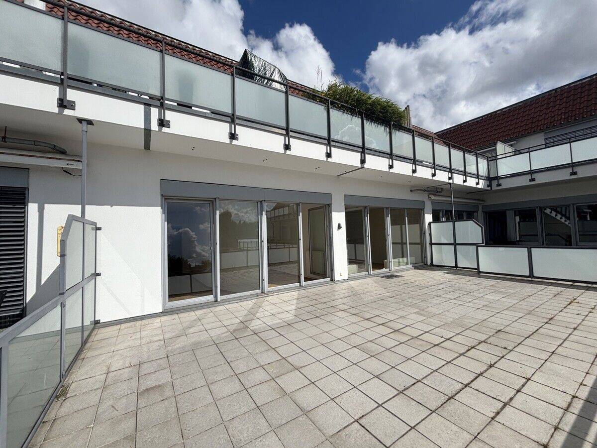 Über den Dächern von Bargteheide! Citywohnung * ca. 50 m² Dachterrasse * Fahrstuhl, 22941 Bargteheide