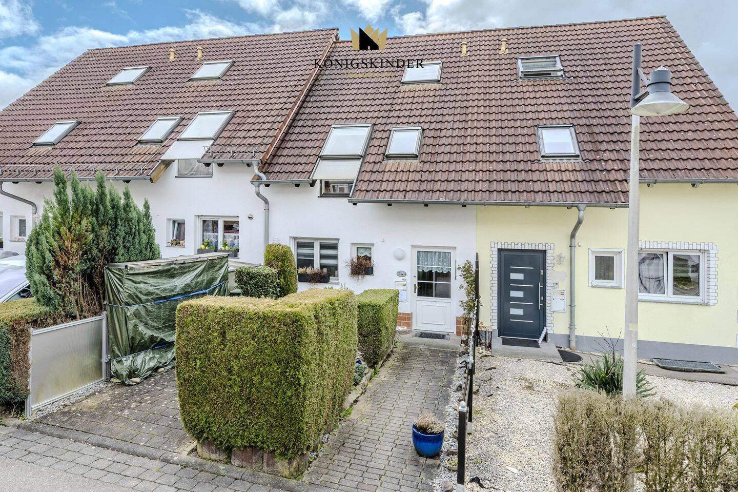 Platz für die ganze Familie: Gepflegtes RMH mit Garage & Stellplätzen, 71560 Sulzbach an der Murr