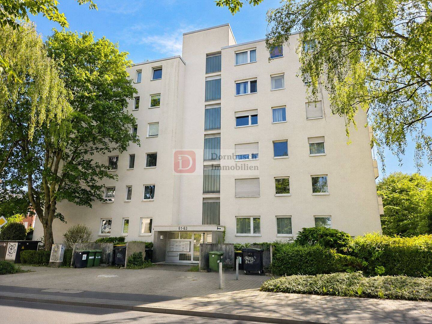 Top!! Gepflegte 2-Zimmer-Wohnung mit Balkon & Einbauküche, 60489 Frankfurt am Main (Rödelheim)