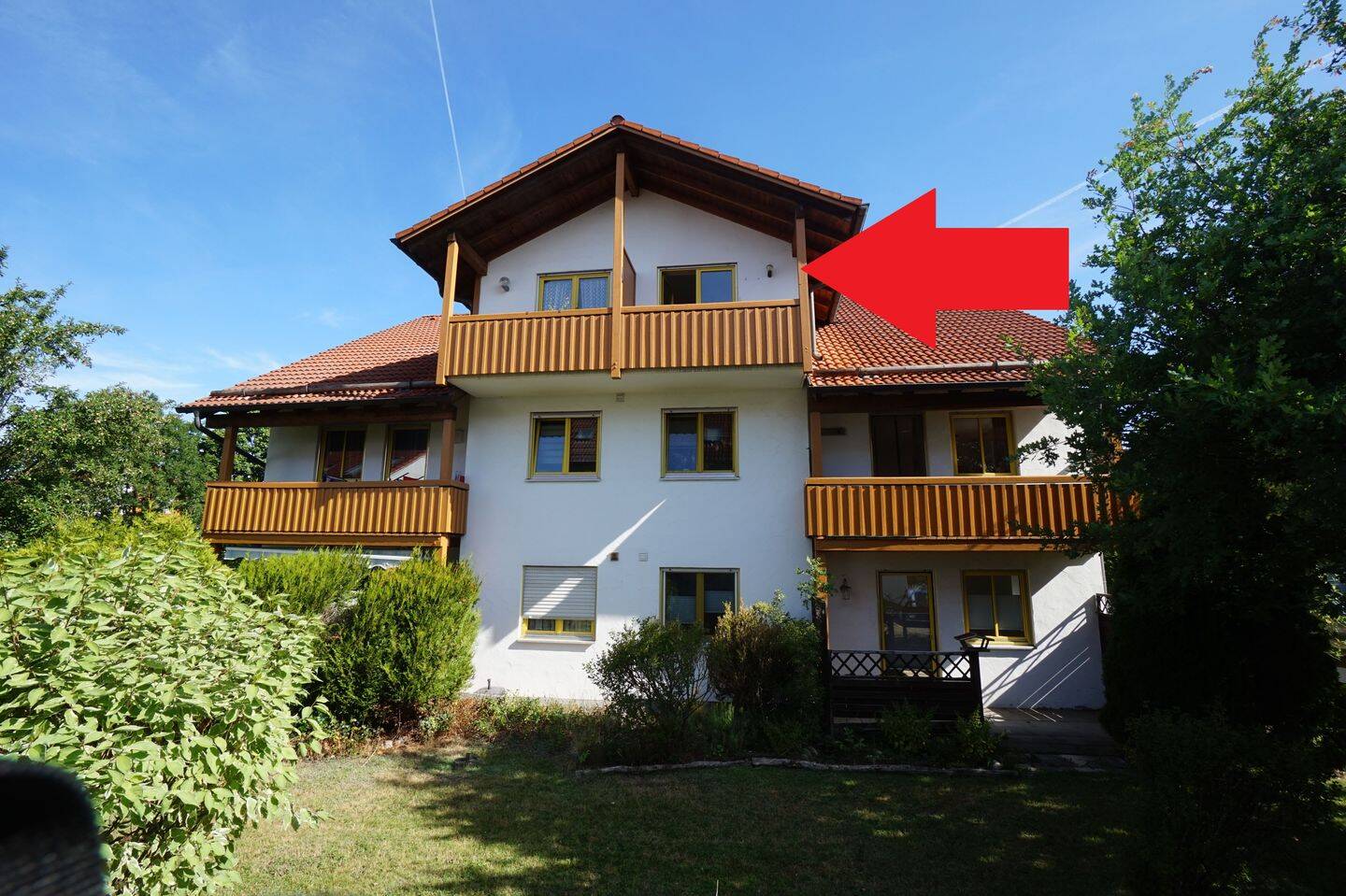 Renovierte 2-Zimmer-DG-WHG in KF-Haken mit TG + Südbalkon + Tageslichtbad mit Badewanne + ab 1.10., 87600 Kaufbeuren