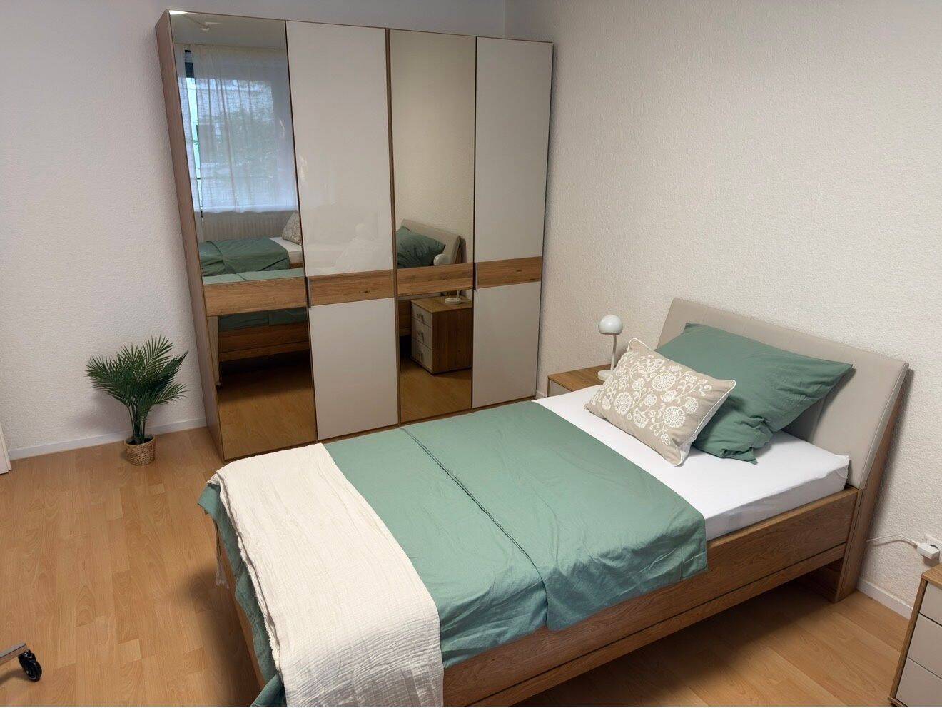 WG-Zimmer in D-Pempelfort – modern, sauber und zentral gelegen, 40477 Düsseldorf (Derendorf Golzheim Pempelfort)