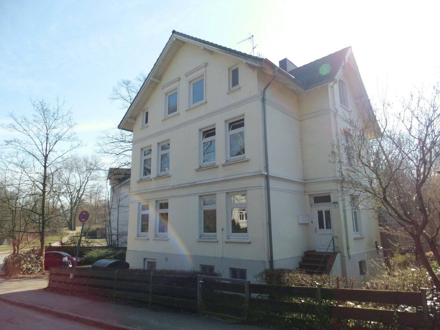 Hochparterre in Jugendstilhaus direkt am Jenischpark mit eigenem Garten von Privat, 22605 Hamburg (Altona Bahrenfeld Groß Flottbek Othmarschen)