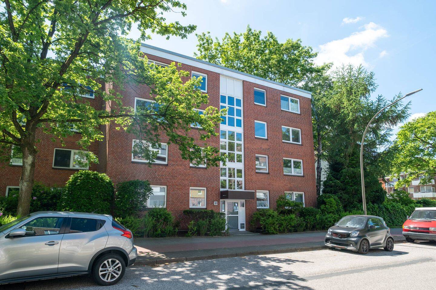 Gepflegte 3-Zimmer-Wohnung mit Loggia in Hamburg-Rissen!, 22559 Hamburg (Altona Rissen)