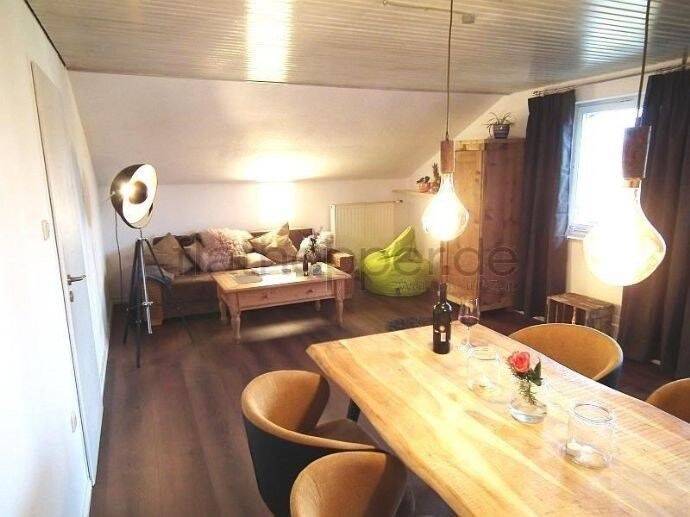 Hübsche 2-Zimmer-Wohnung mit großer Sonnenterrasse in Bernau am Chiemsee, 83233 Bernau a. Chiemsee (Bernau)