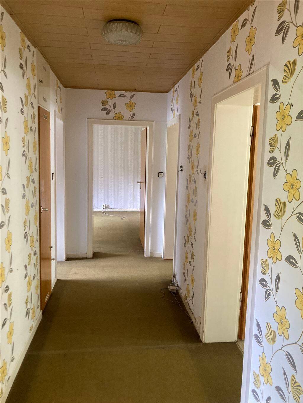 Unrenovierte 3,5- Raum Wohnung in Gladbeck-Stadtmitte, 1.  OG, 45964 Gladbeck