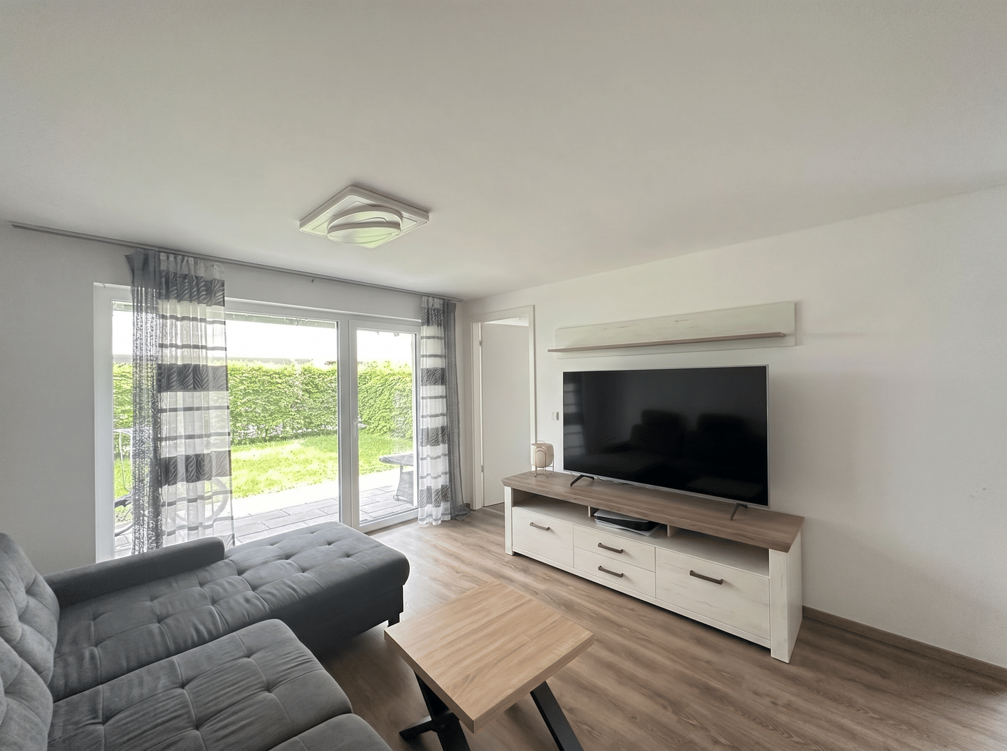Neuwertiges Wohnglück (BJ 2019): 3-Zi.-Terrassenwohnung mit TG-Stellplatz in HN-Böckingen, 74080 Heilbronn (Böckingen)