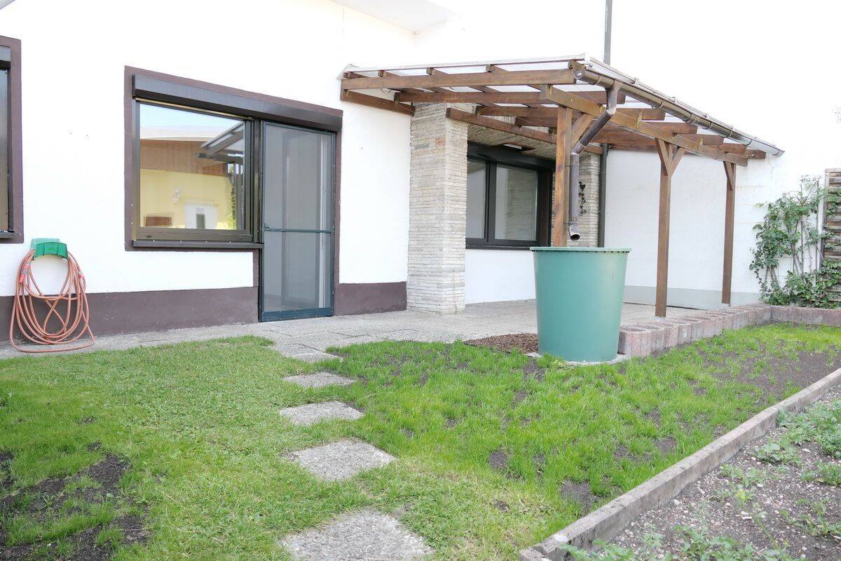 Geräumige 2-3-Zimmer-Wohnung mit Garten, 82538 Geretsried