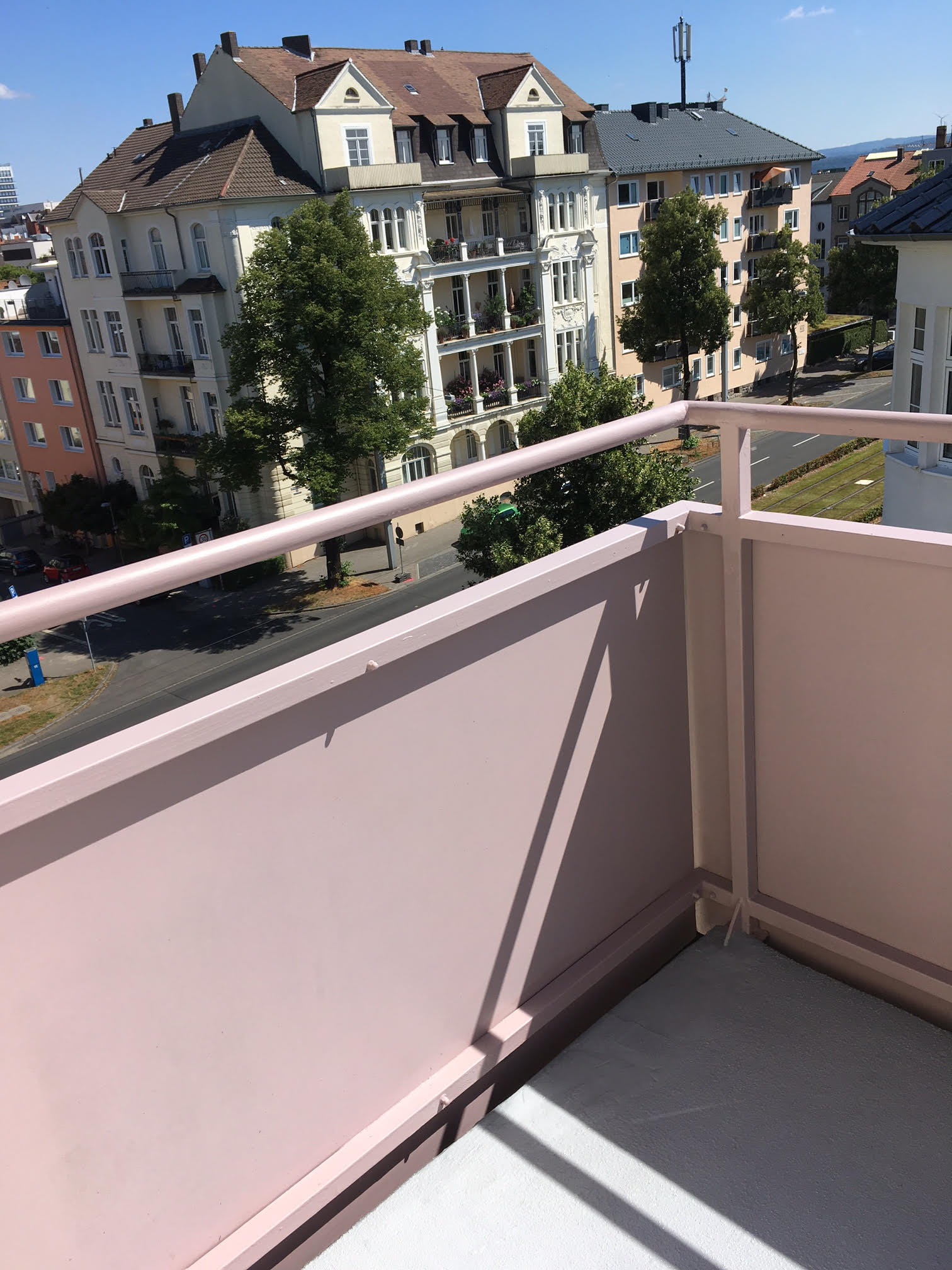 Ab Okt 2026 wieder frei! 2-3 Zi voll möblierte und helle Wohnung, 34117 Kassel